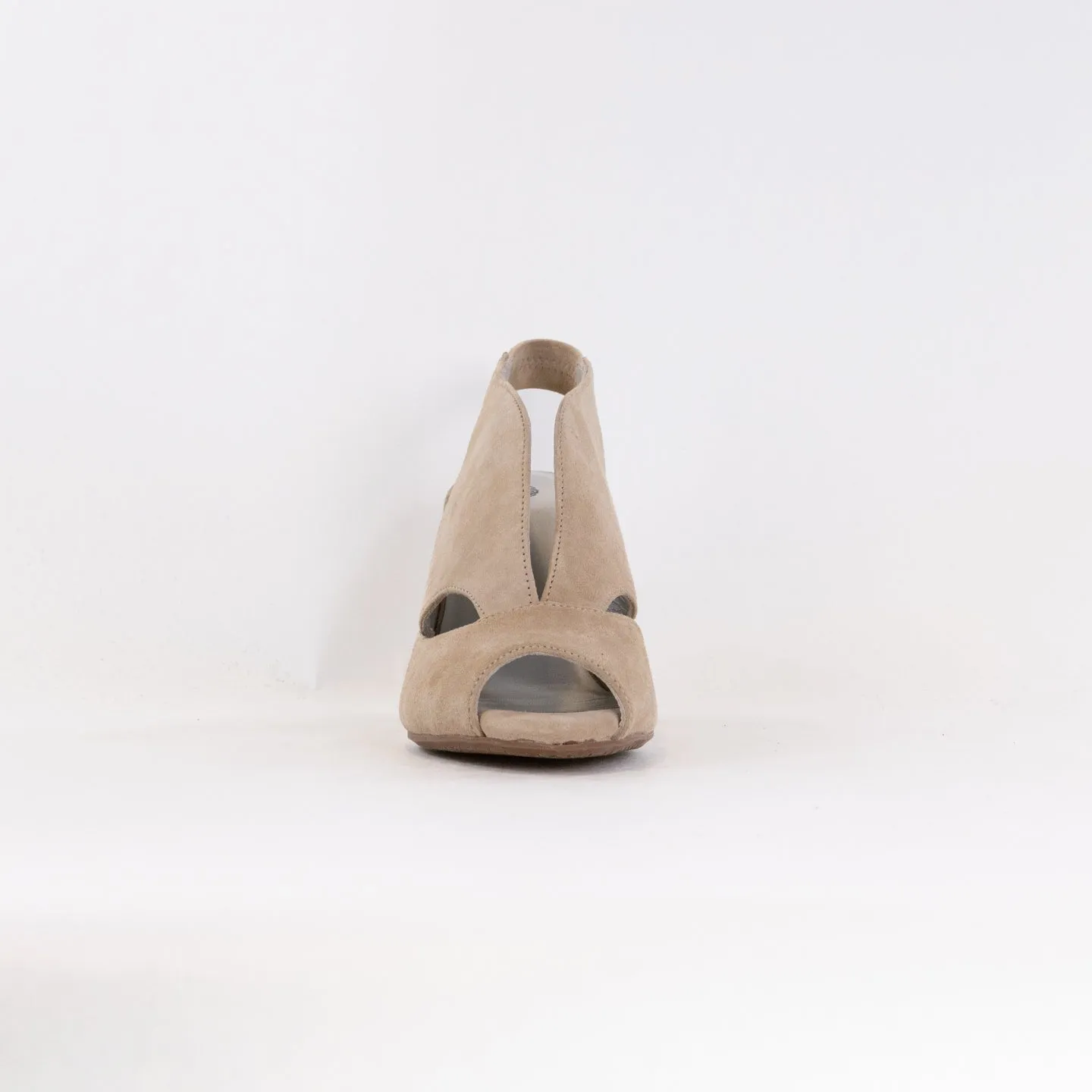 Eric Michael Peru (Women's) - Ice Suede Subtle Style