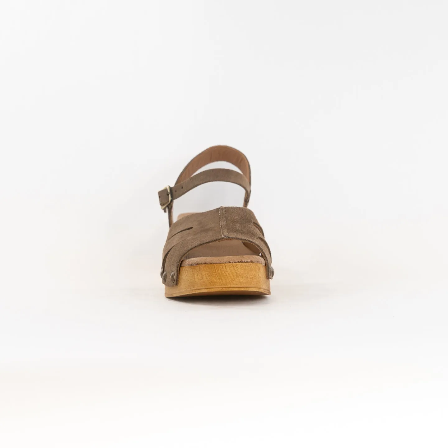 Eric Michael Simone (Women's) Light Look