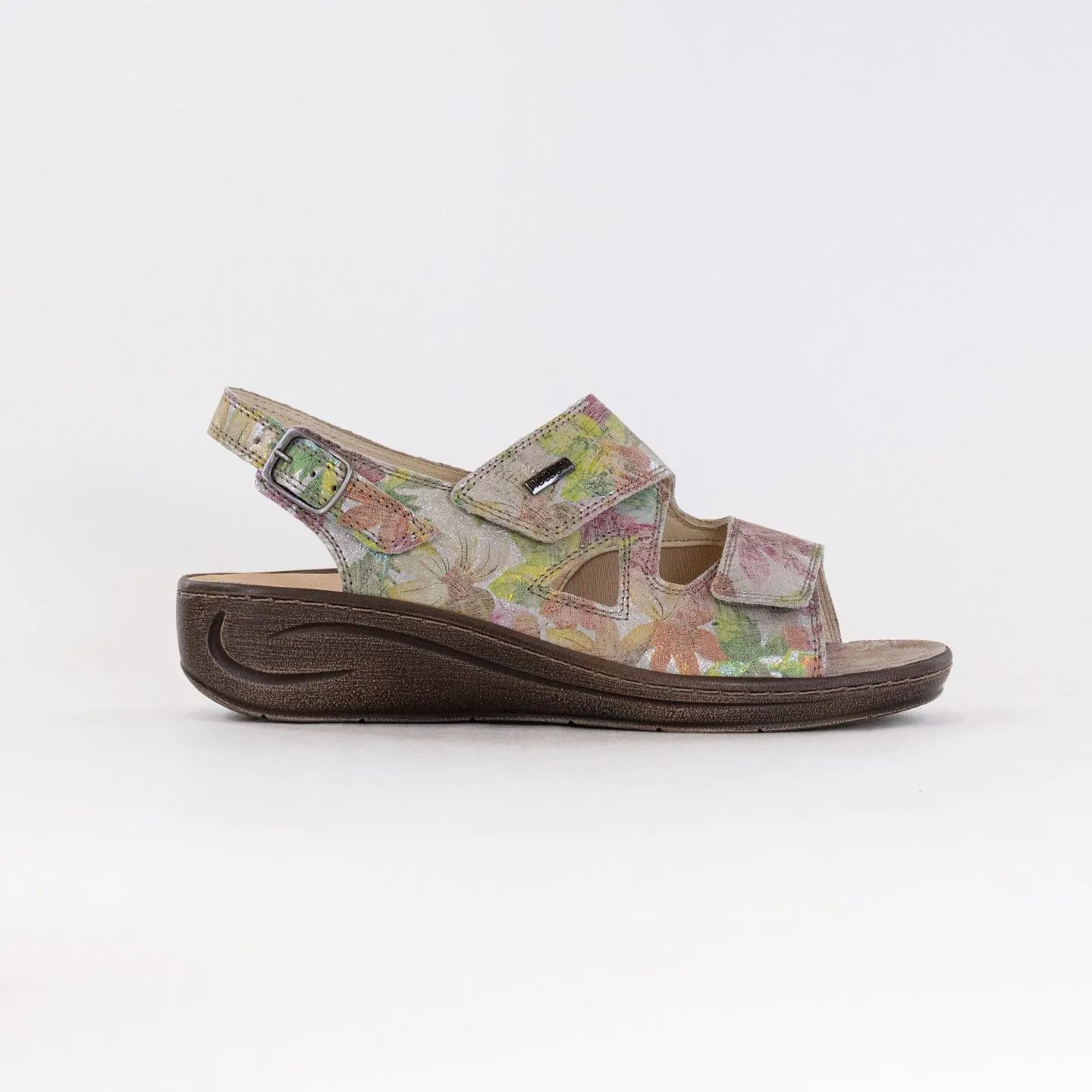 Fidelio Vienna Sandal (Women's) - Sesame Vilano Foot Freedom