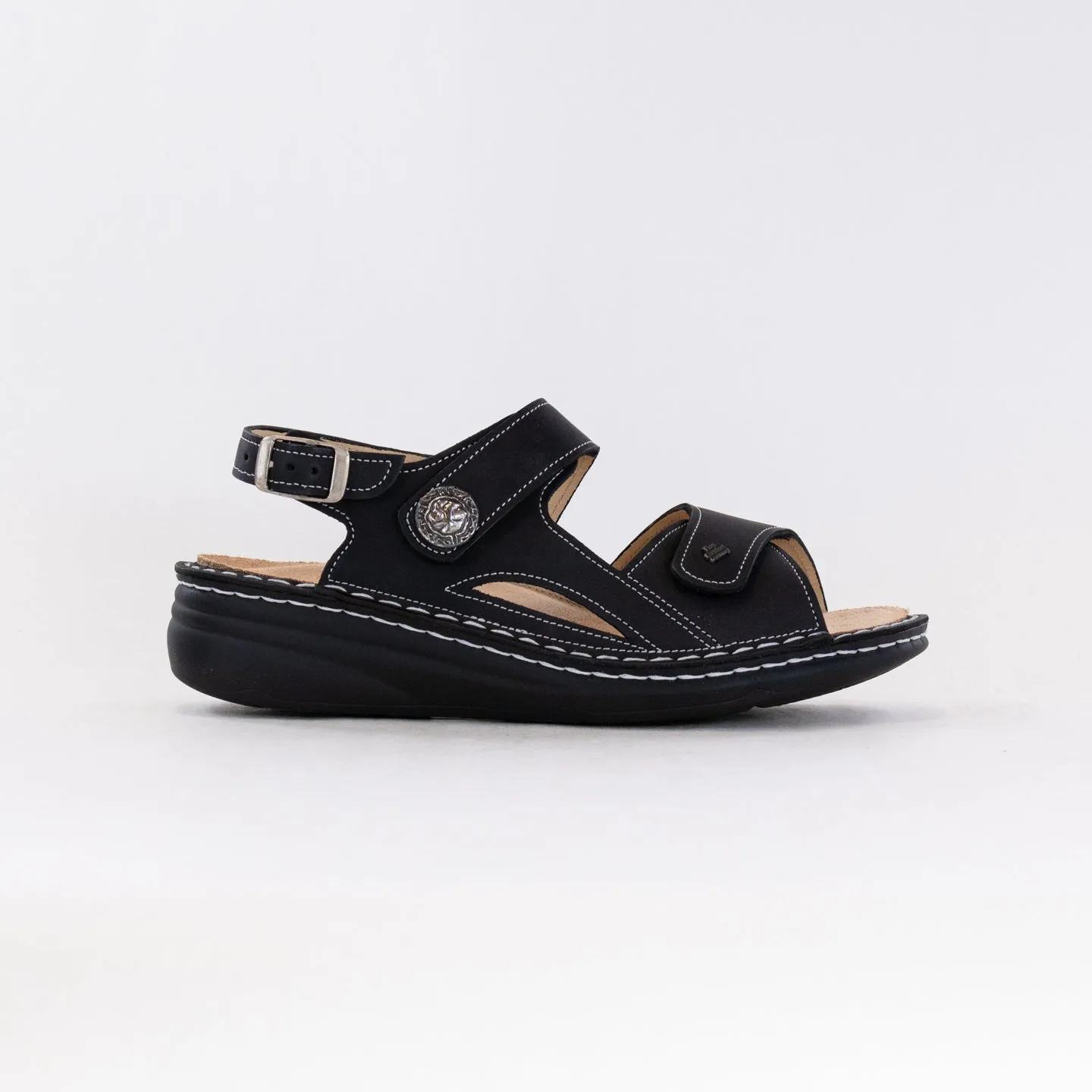 Finn Comfort Barbuda (Women's) - Black Outdoor Fun