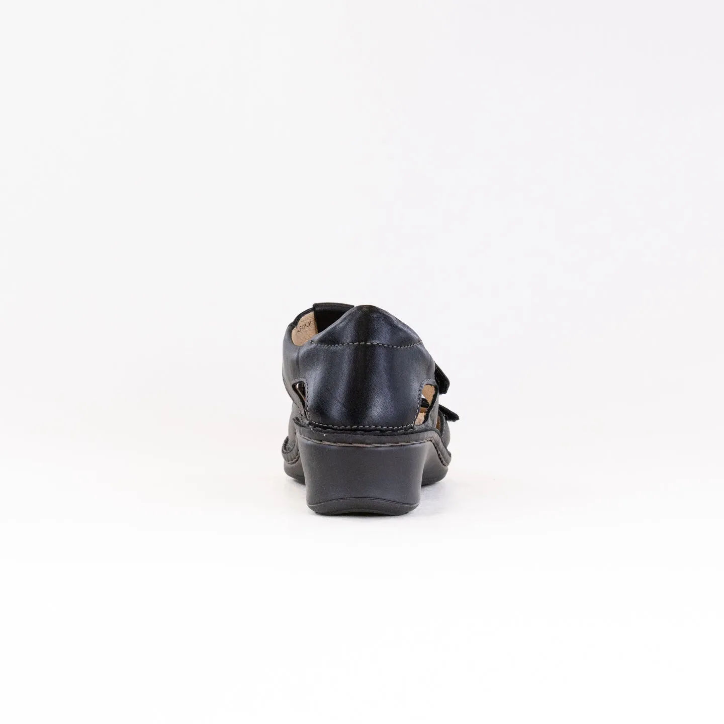 Finn Comfort Funen (Women's) - Black Leather All Terrain