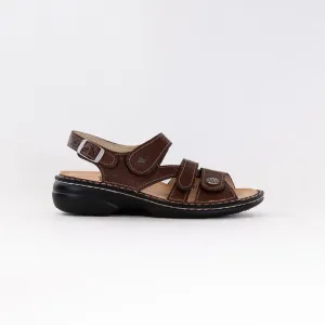 Finn Comfort Gomera-S (Women's) - Brown Flexible Wear Finn Comfort Gomera-S (Women's) - Brown Timeless Feel
