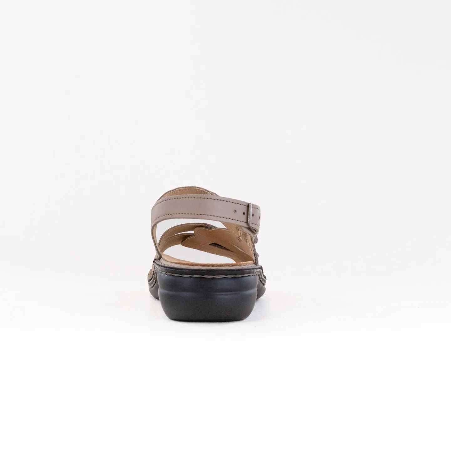 Finn Comfort Gomera-S (Women's) - Taupe Day Ready