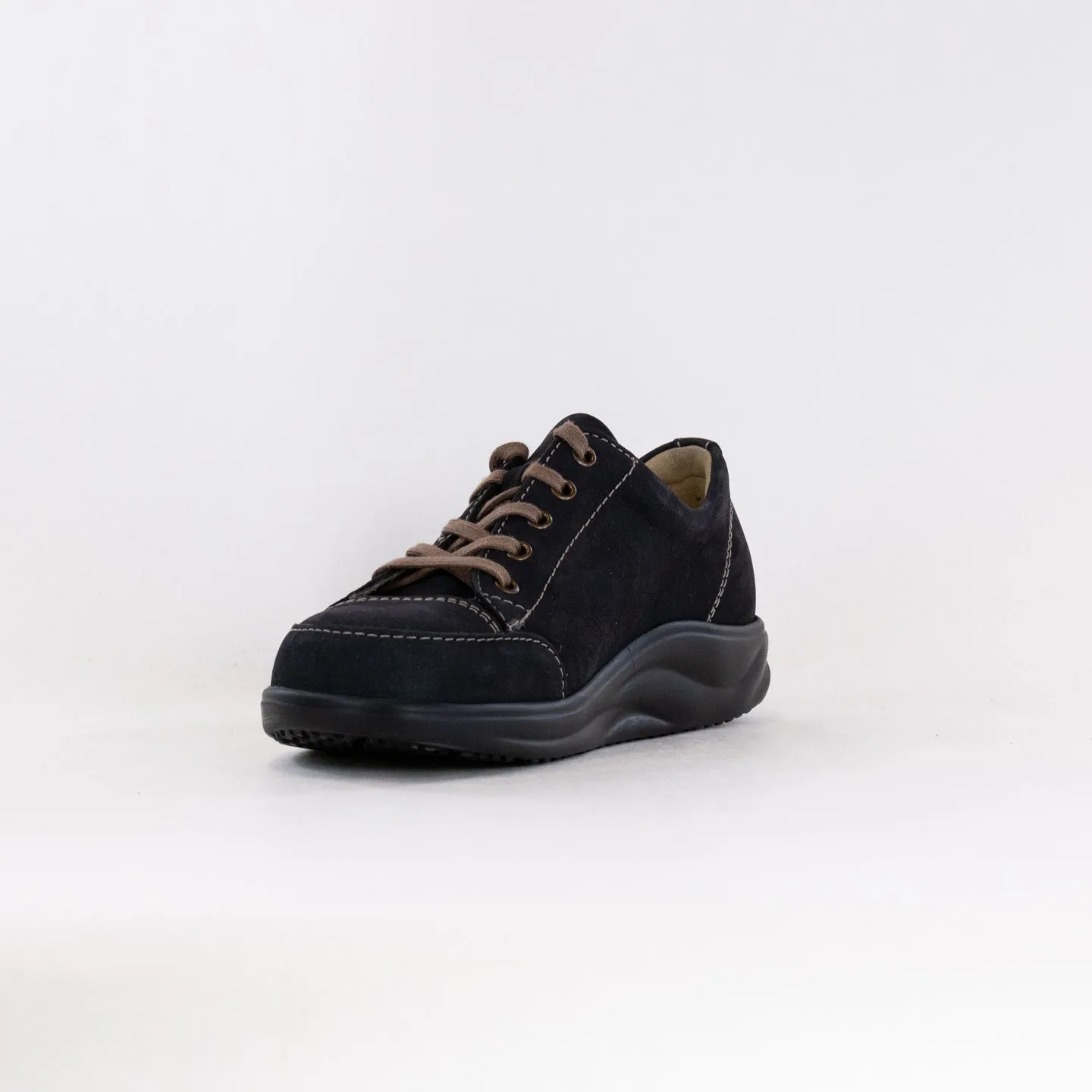 Finn Comfort Ikebukuro (Women's) - Black ankle support