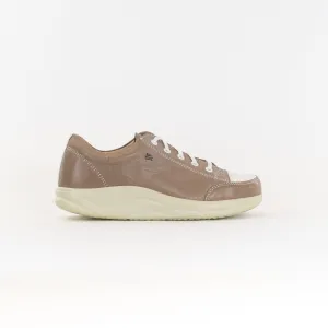 Finn Comfort Ikebukuro (Women's) - Taupe vent system