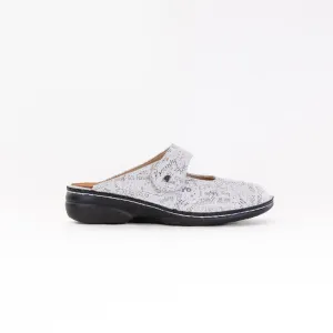 Finn Comfort Stanford Clog (Women's) - Words Bianco foot contour Finn Comfort Stanford Clog (Women's) - Words Bianco wet defense