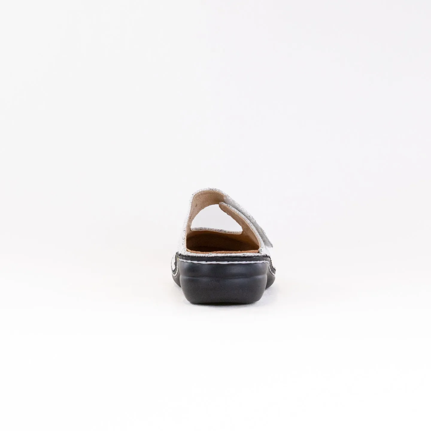 Finn Comfort Stanford Clog (Women's) - Words Bianco smooth landings
