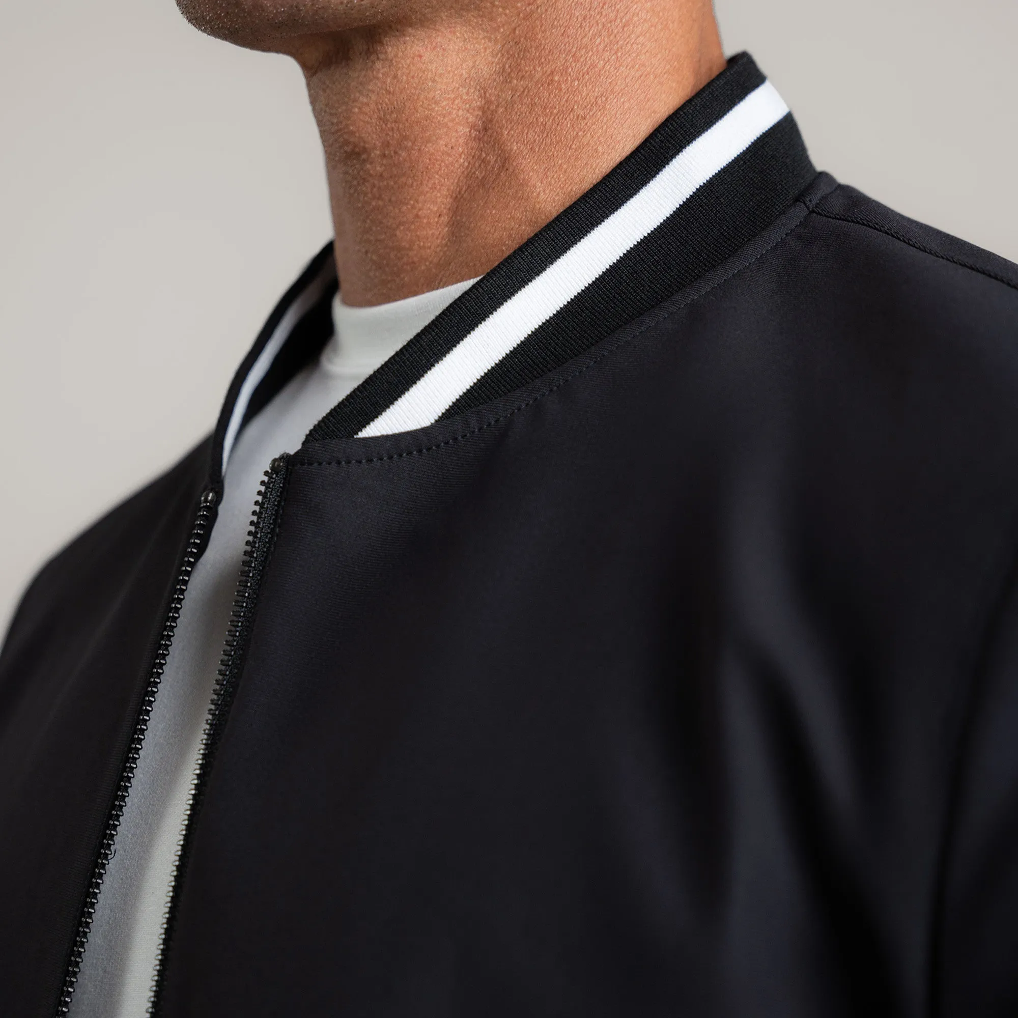 FlexTech Bomber - Varsity Black energy point