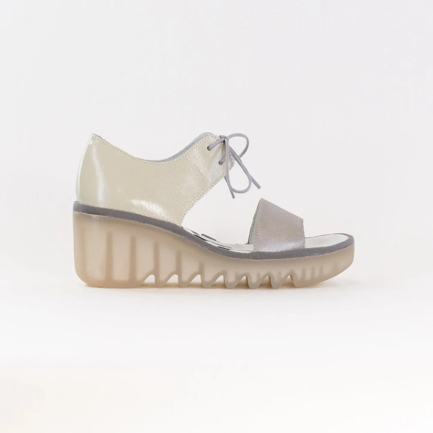 FLY London Crossover Sandals BILU465FLY (Women's) - Silver/Off White Spring Fresh