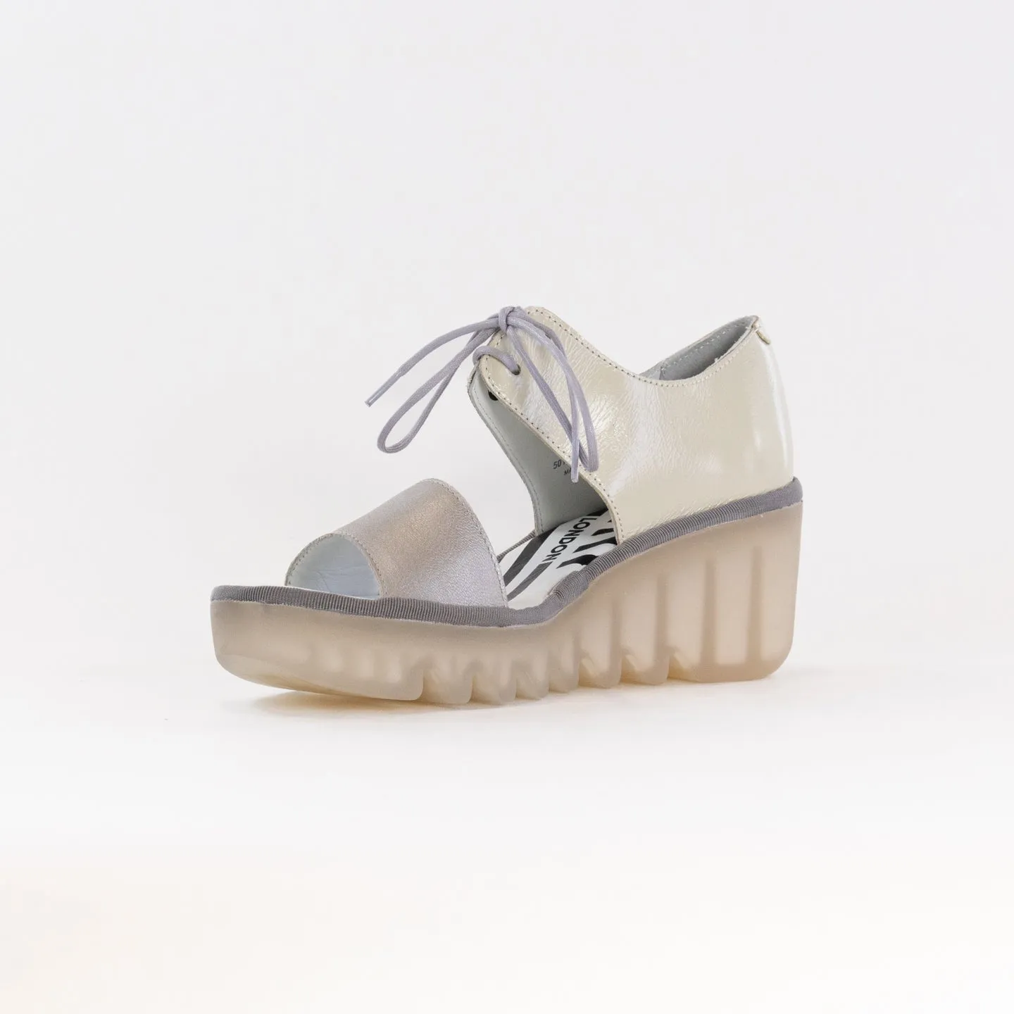 FLY London Crossover Sandals BILU465FLY (Women's) - Silver/Off White Quick Trip