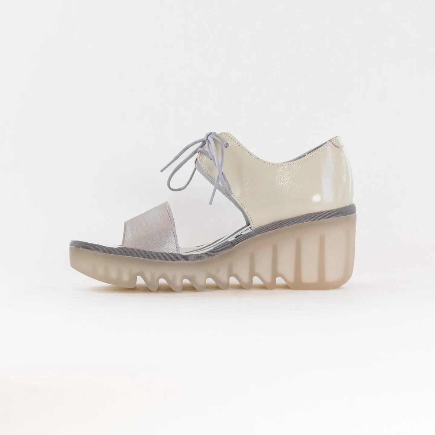 FLY London Crossover Sandals BILU465FLY (Women's) - Silver/Off White Timeless Feel