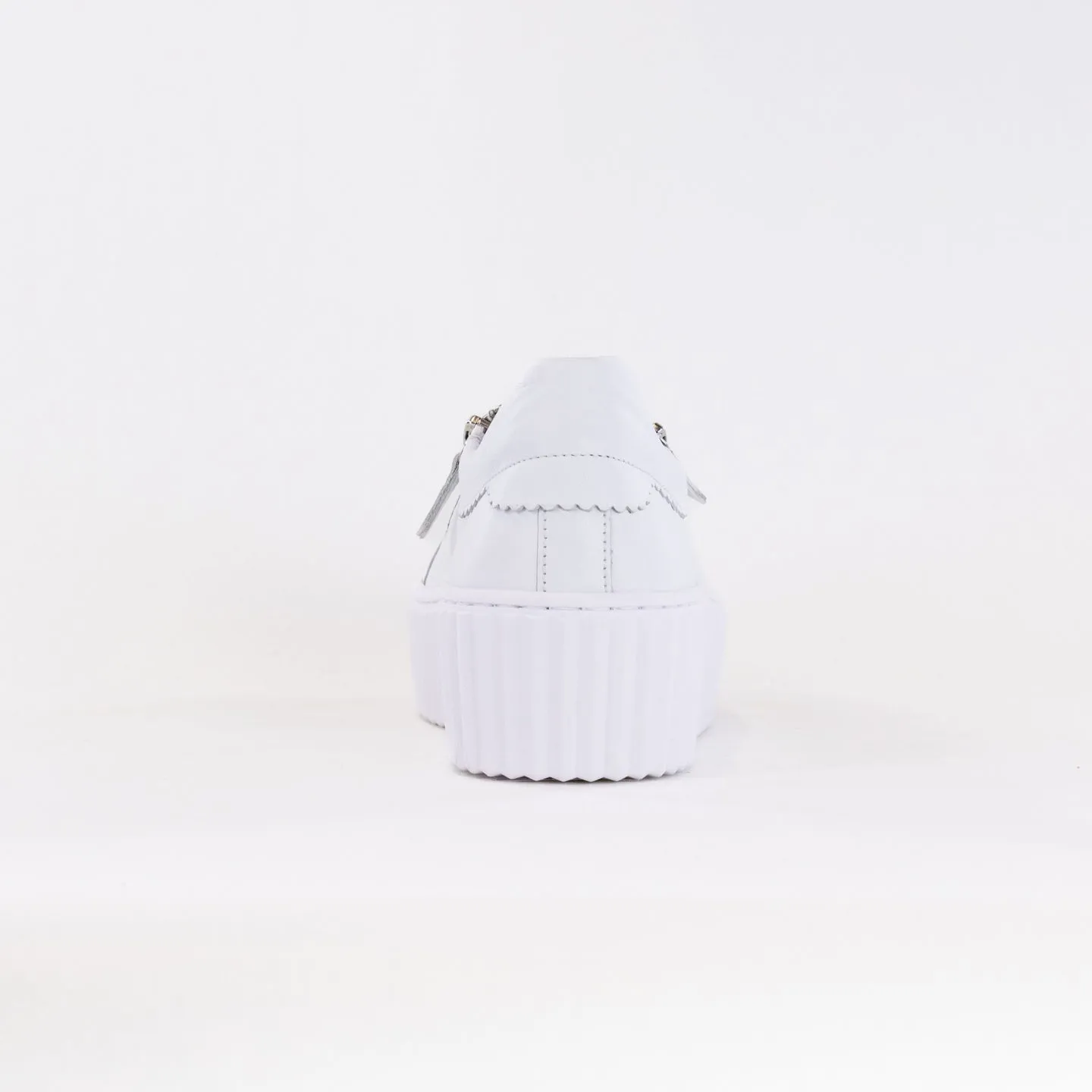 Gabor 43.200.21 Platform Sneaker (Women's) - White/Ice vent system
