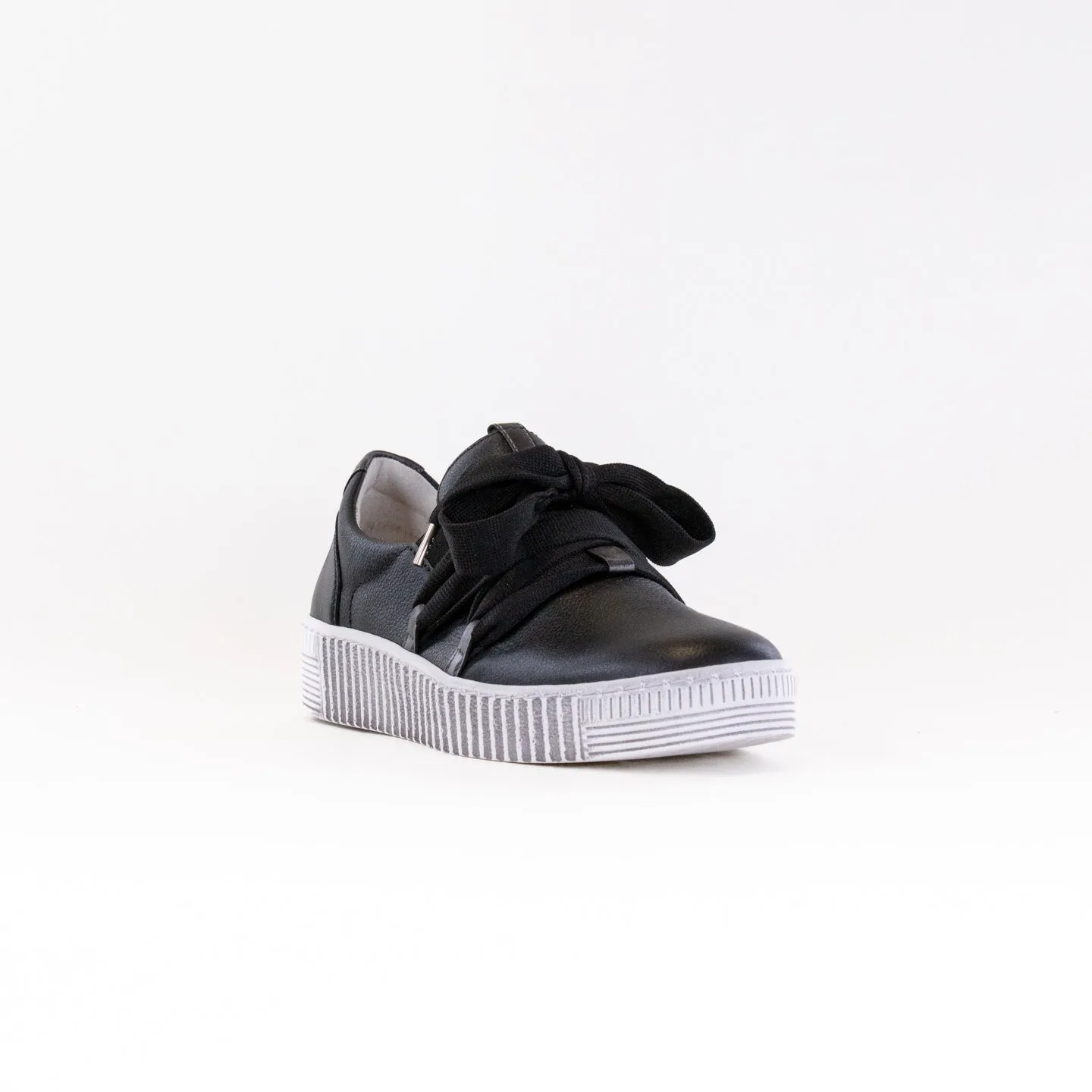 Gabor 53.333 Sneaker (Women's) - Black Leather wide fit
