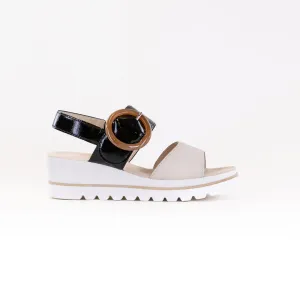 Gabor 64.645 Sandal (Women's) - Creme/Schwarz Ease Mode Gabor 64.645 Sandal (Women's) - Creme/Schwarz Light Look