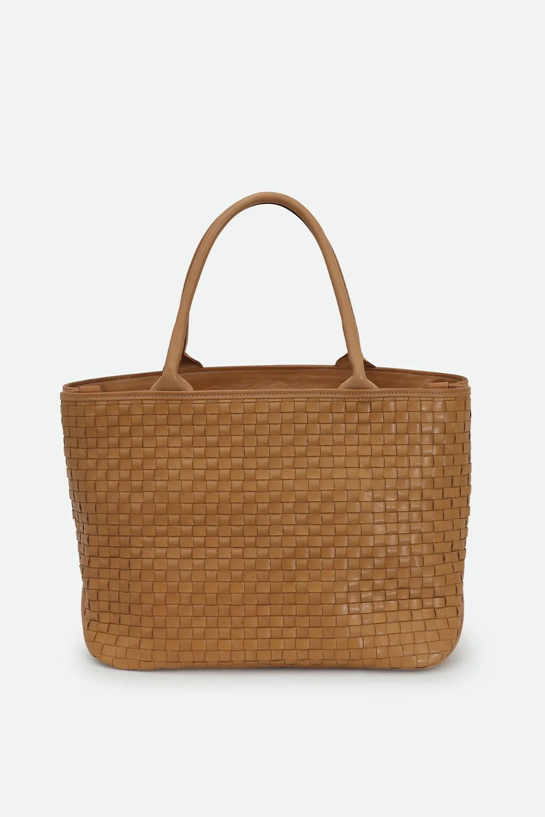 GRAZI WOVEN ITALIAN LEATHER TOTE NATURAL global mood