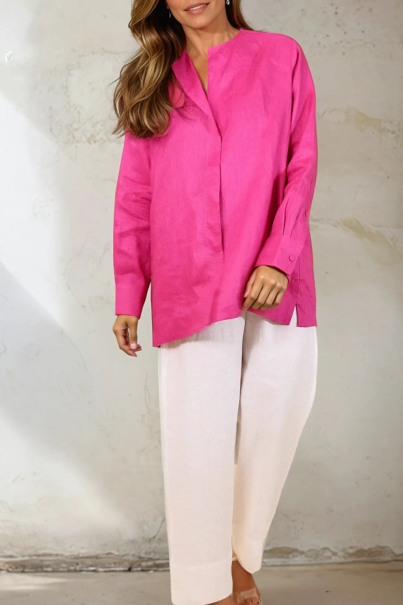 ILONA SHIRT IN PREMIUM ITALIAN LINEN body wrap