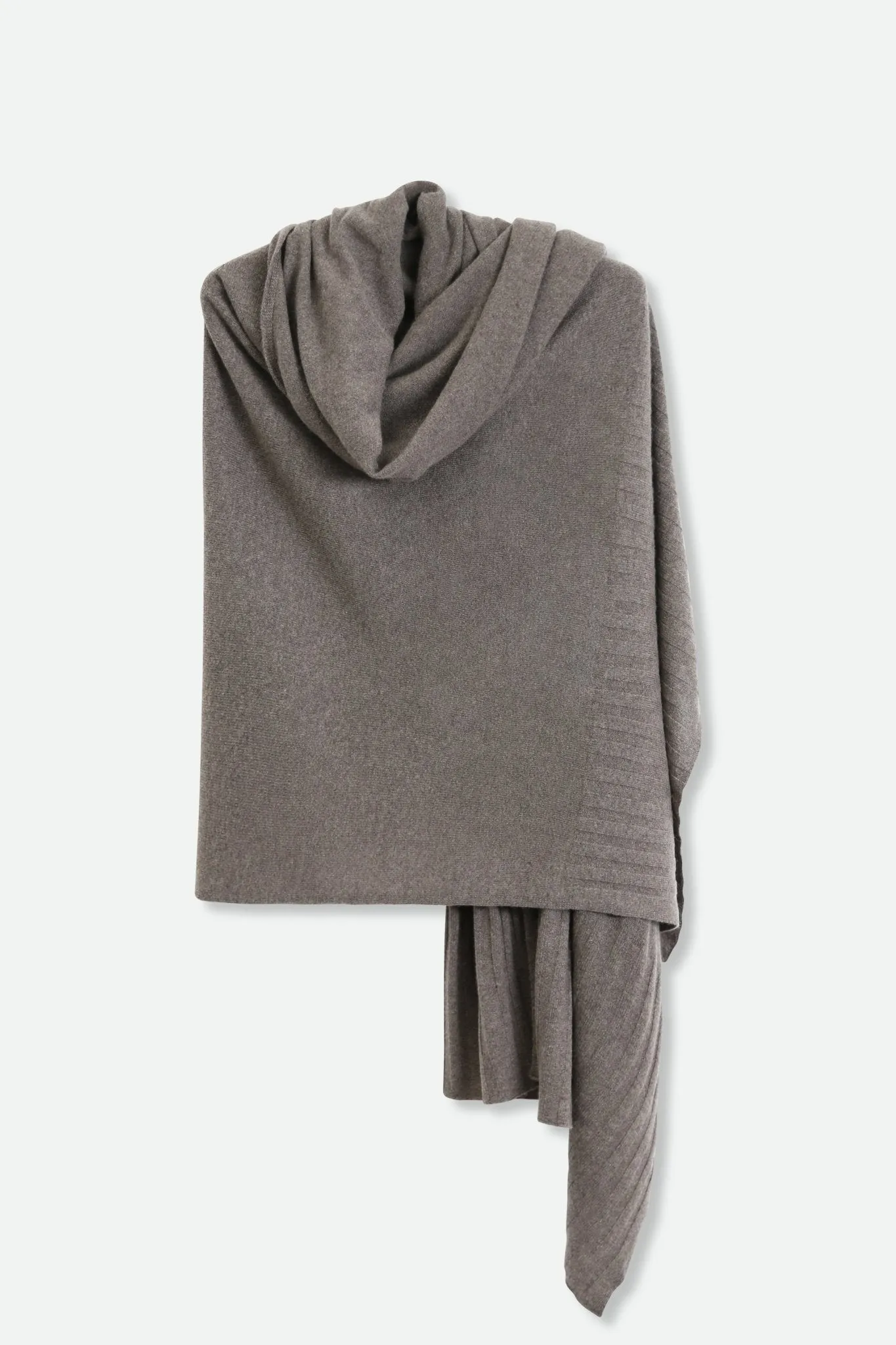 IRINA TRAVEL WRAP IN PURE NEPALESE CASHMERE casual edge