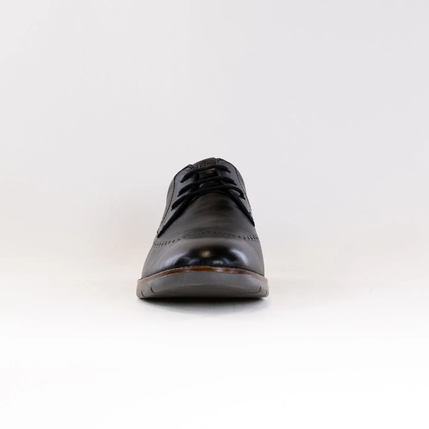 Josef Seibel Tyler 33 (Men's) - Black Smooth forest run