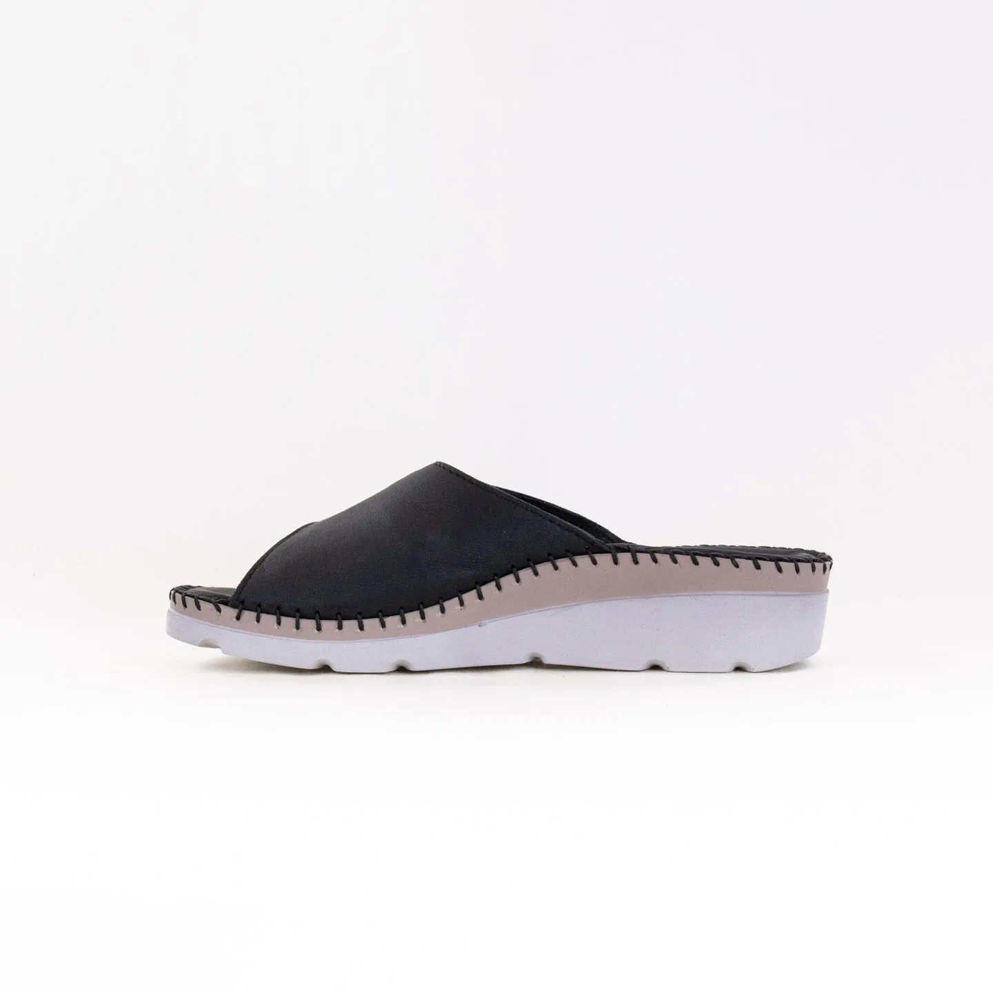 La Plume Agua (Women's) - Black Cloud Mood