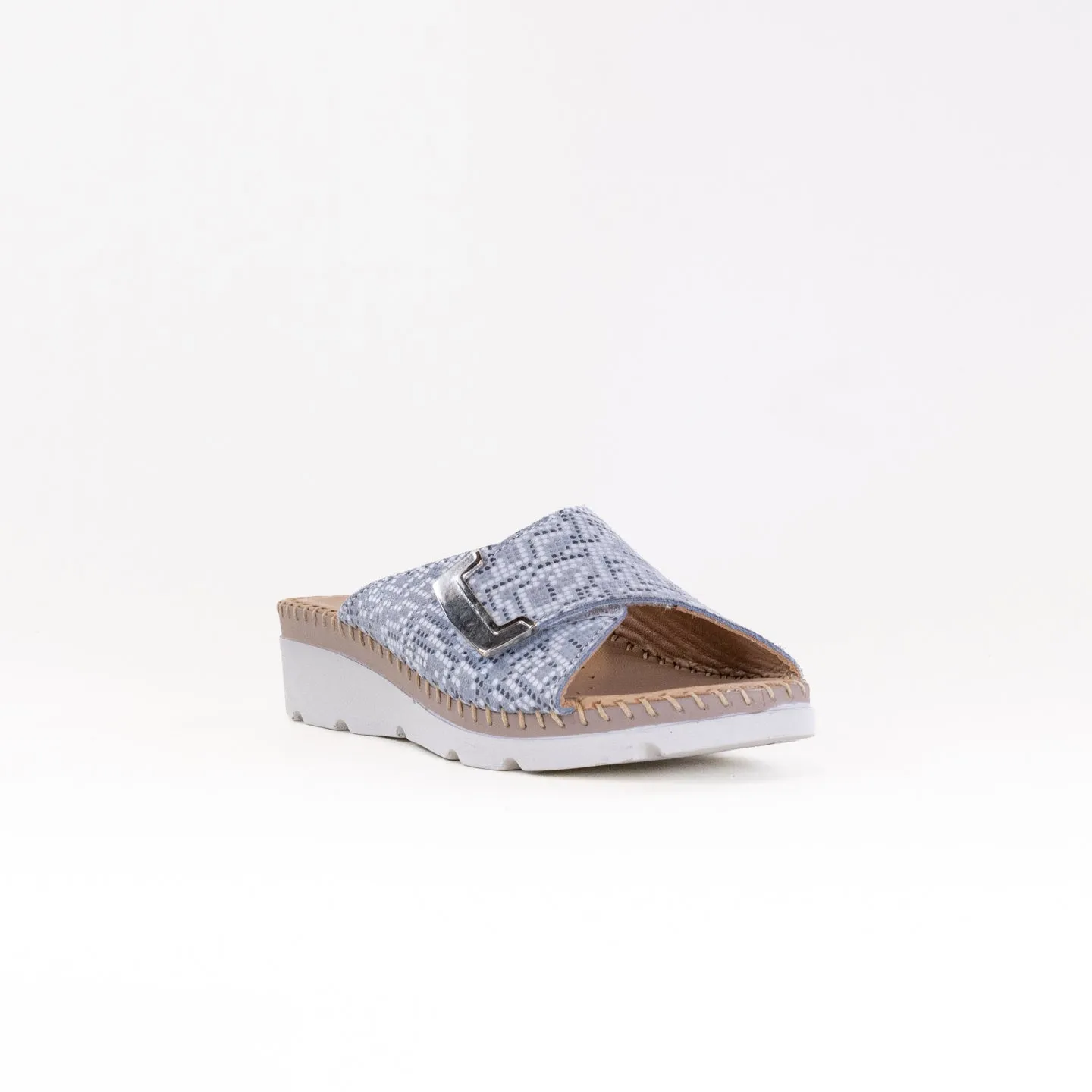 La Plume Agua (Women's) - Grey Snake Step Fresh