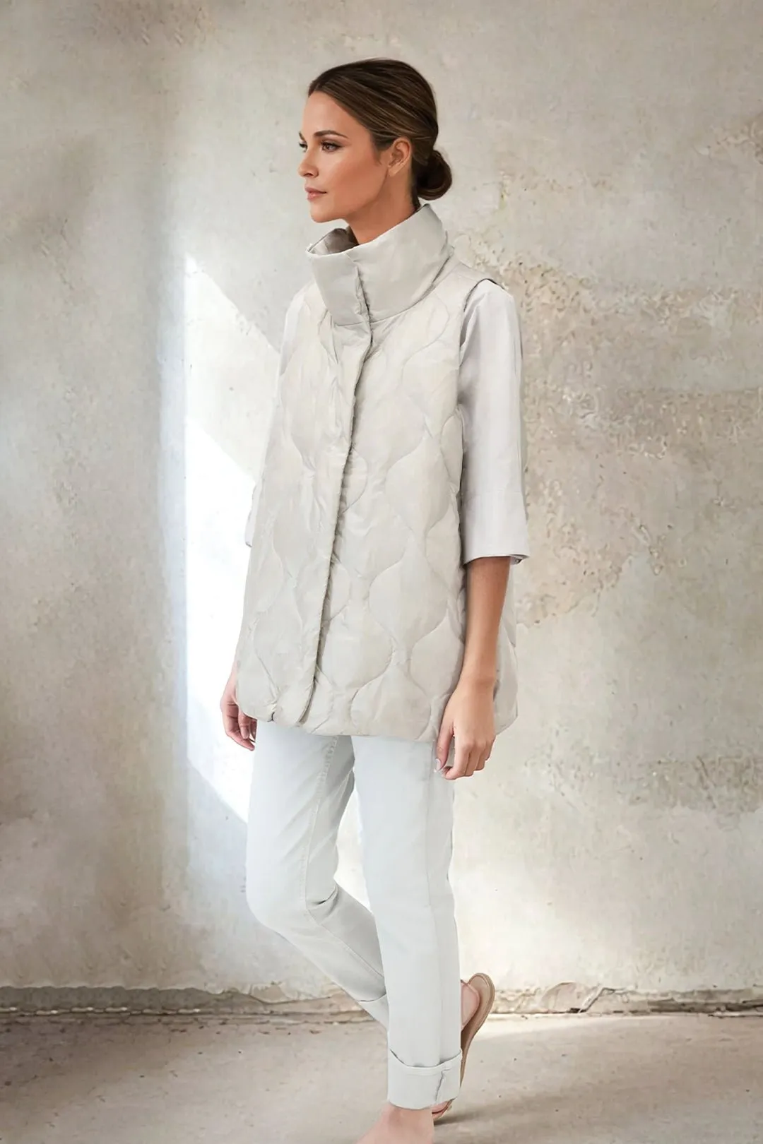 LA ROCHE VEST IN LIGHTWEIGHT GOOSE DOWN city frost