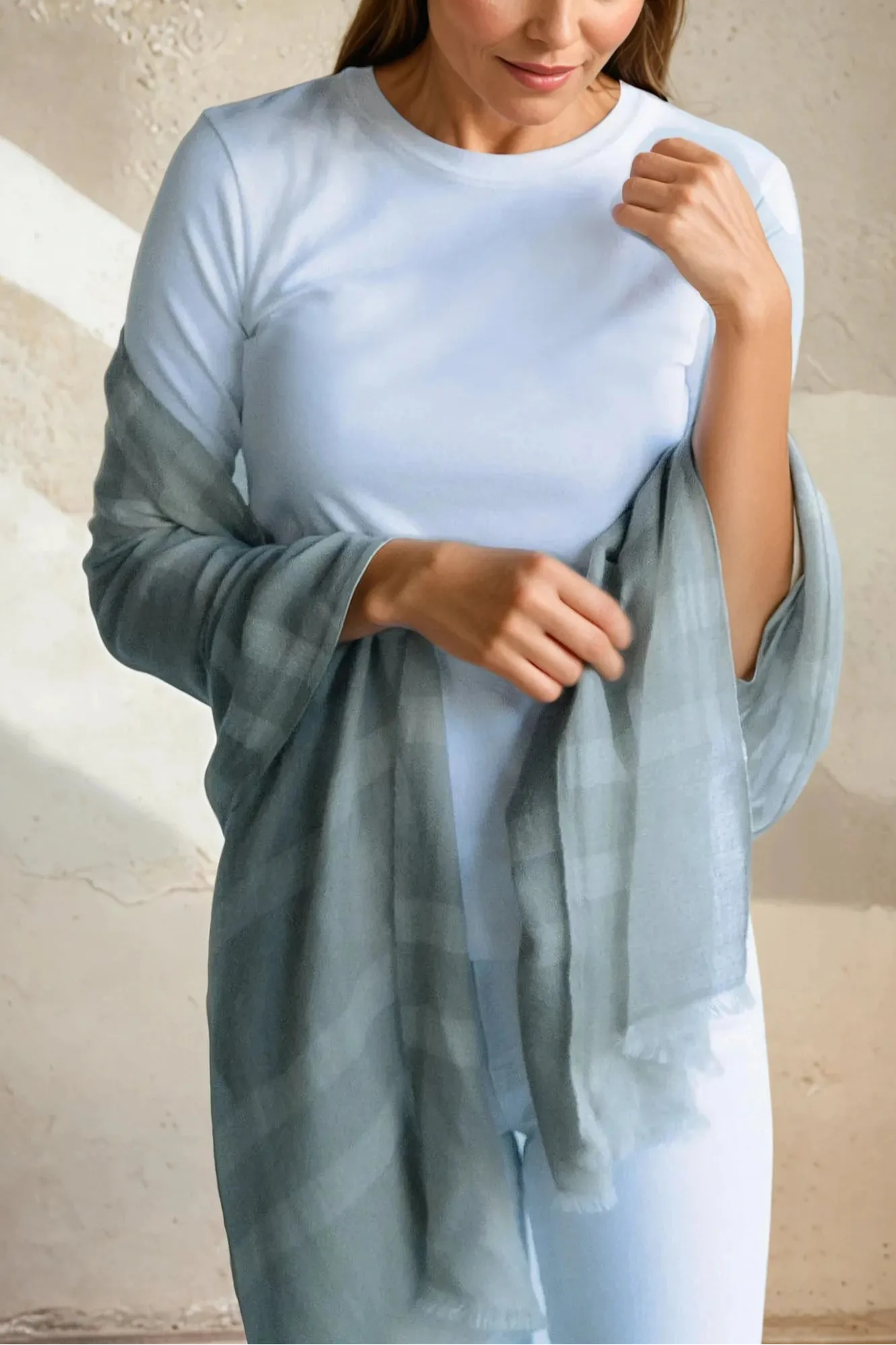 LIMITED EDITION COLLECTION ELBOW SLEEVE CREW IN PIMA COTTON STRETCH relaxed vibe
