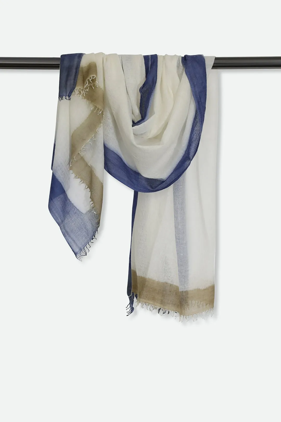 MALTA SCARF IN HAND DYED CASHMERE office chic