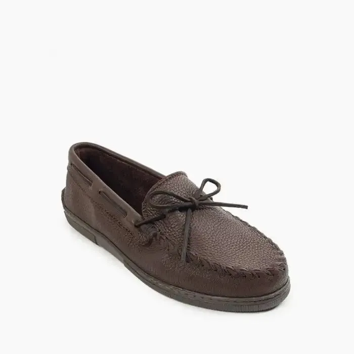 Minnetonka Moosehide Classic (Men's) - Chocolate earth walk