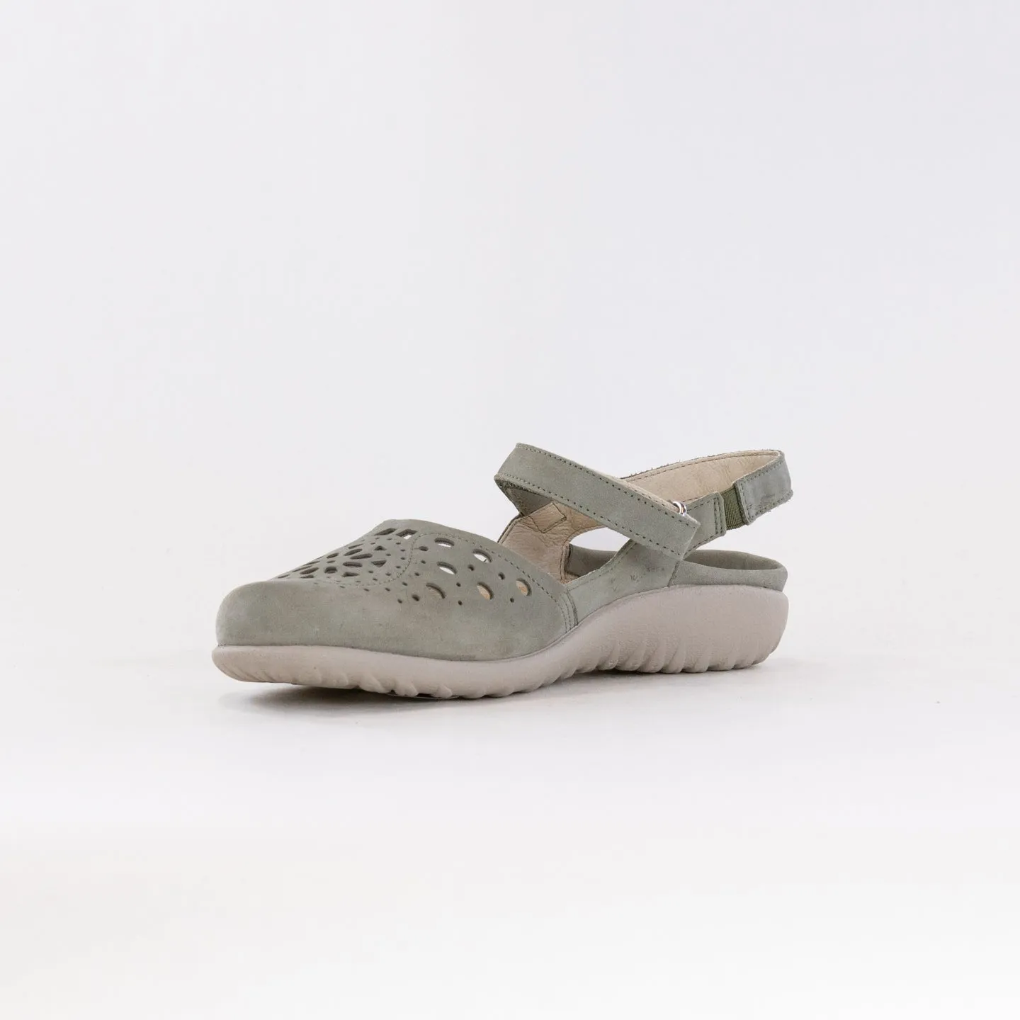 Naot Arataki (Women's) - Sage track master