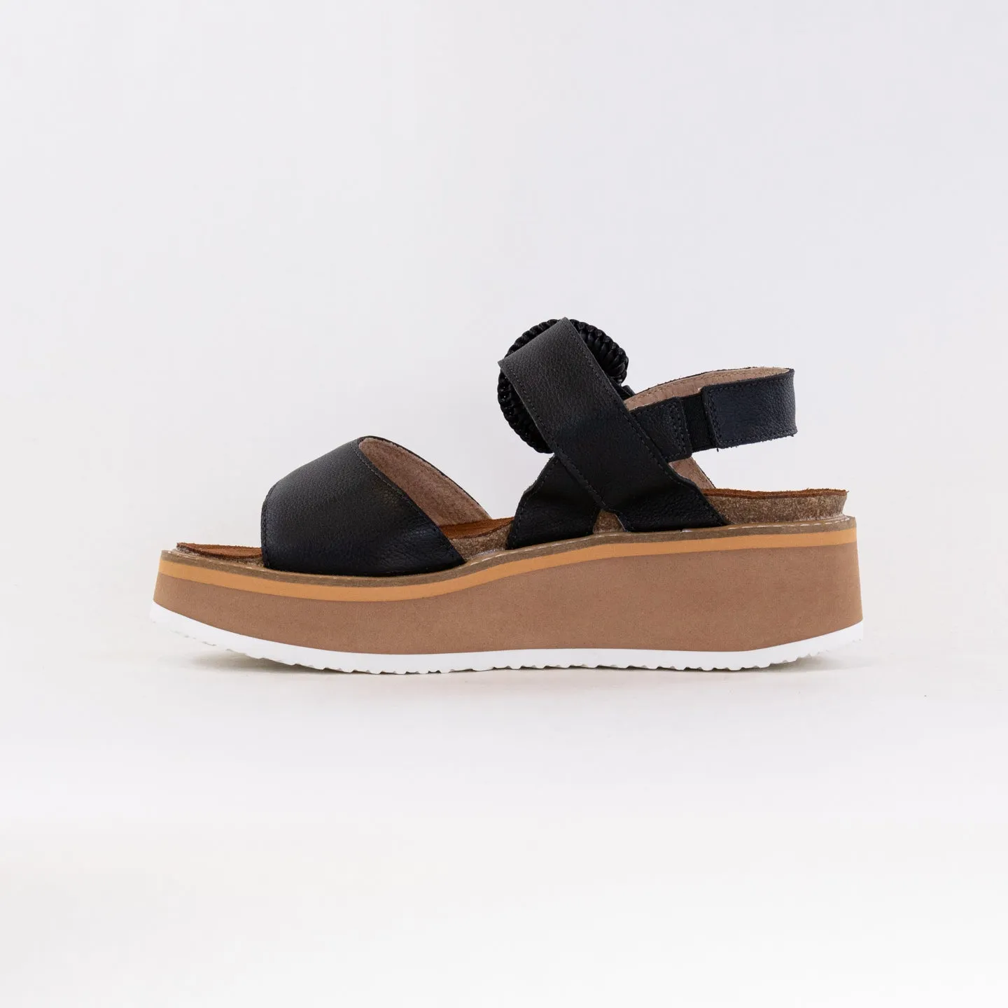 Naot Crepe (Women's) - Black Stay Cool