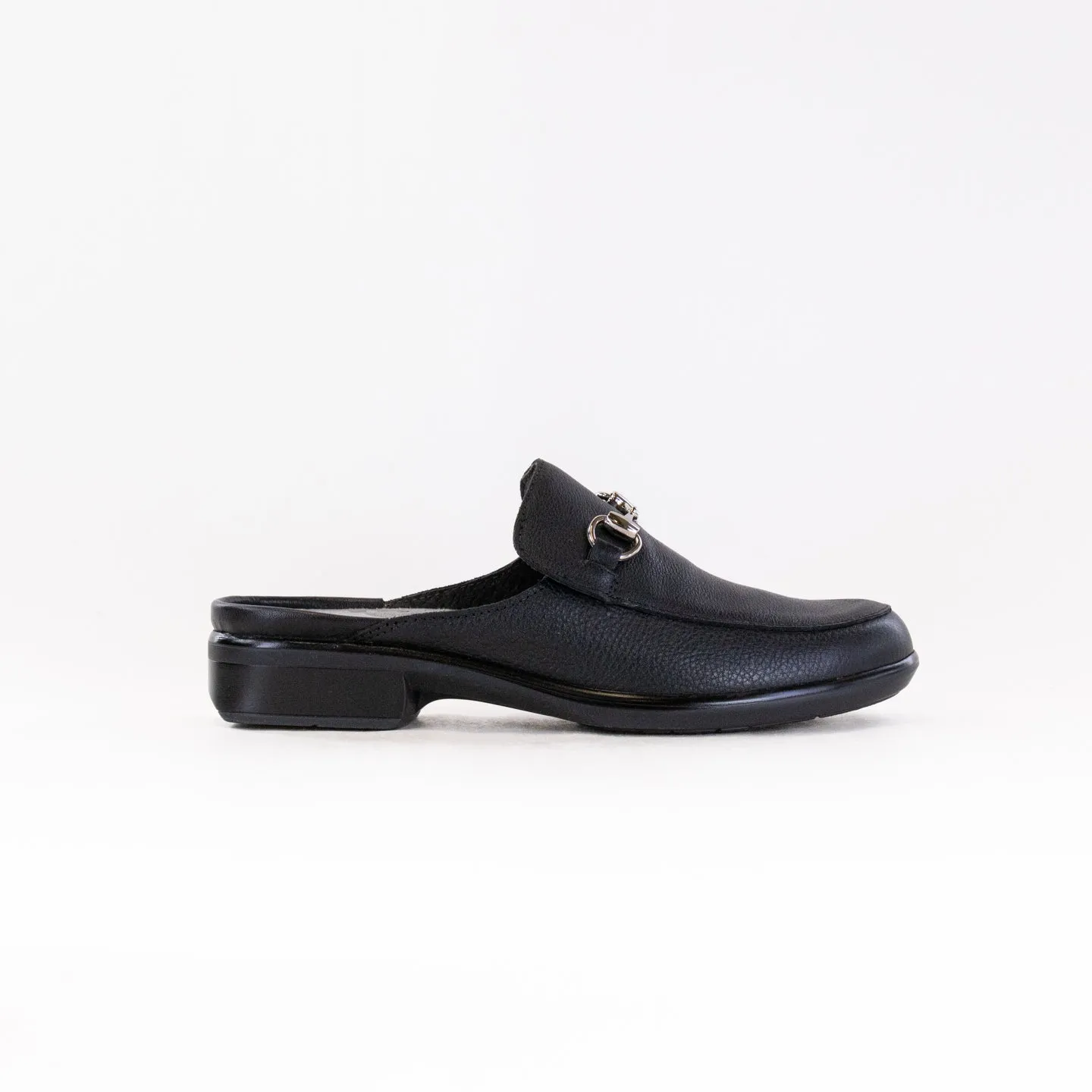 Naot Halny (Women's) - Soft Black Leather street ready