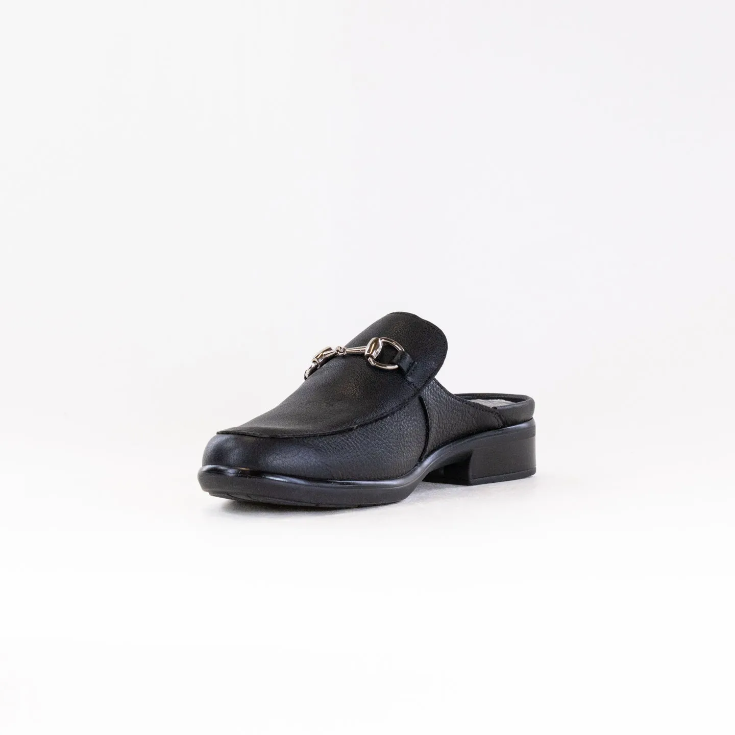 Naot Halny (Women's) - Soft Black Leather ground guard