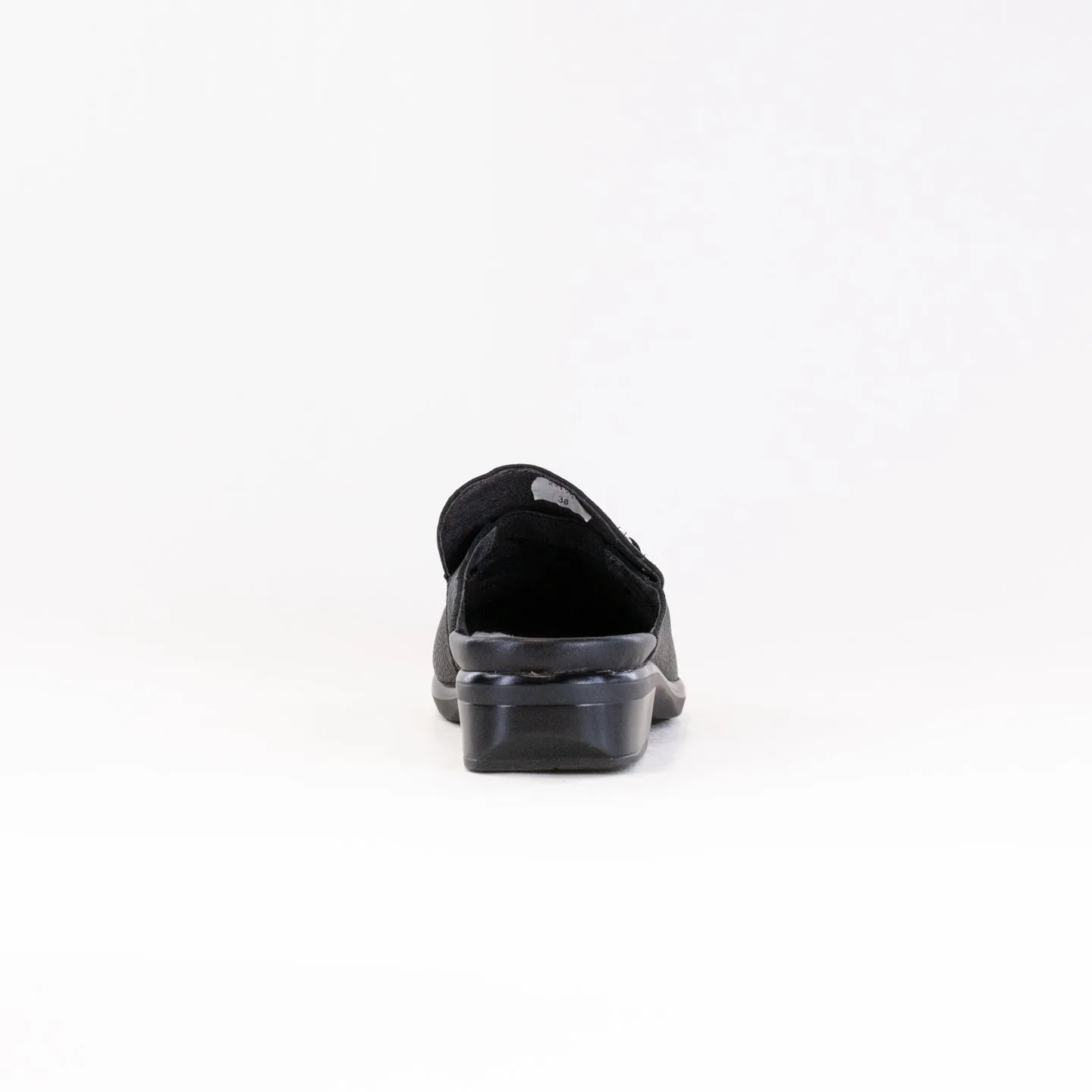 Naot Halny (Women's) - Soft Black Leather toe protection