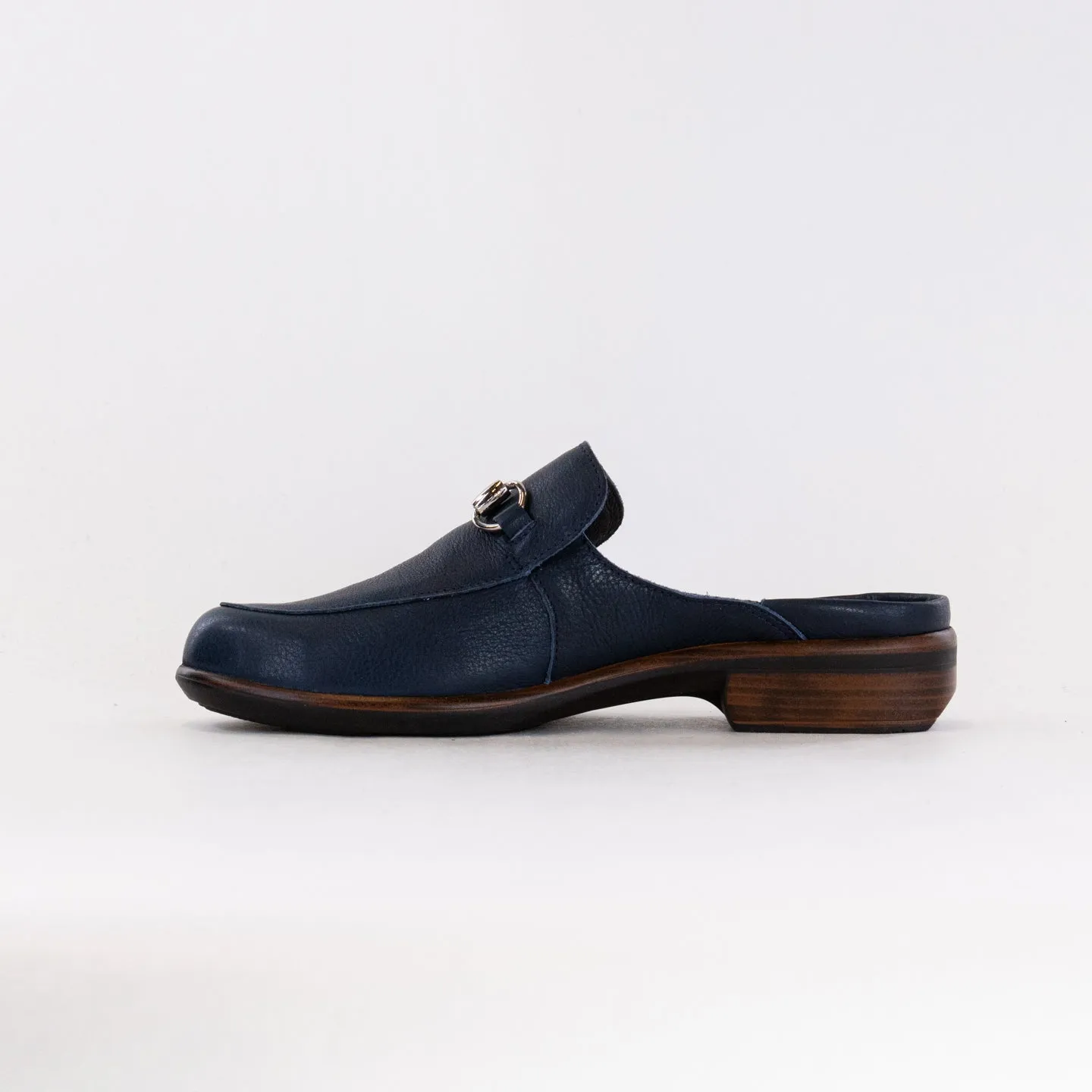 Naot Halny (Women's) - Soft Ink Leather wet defense
