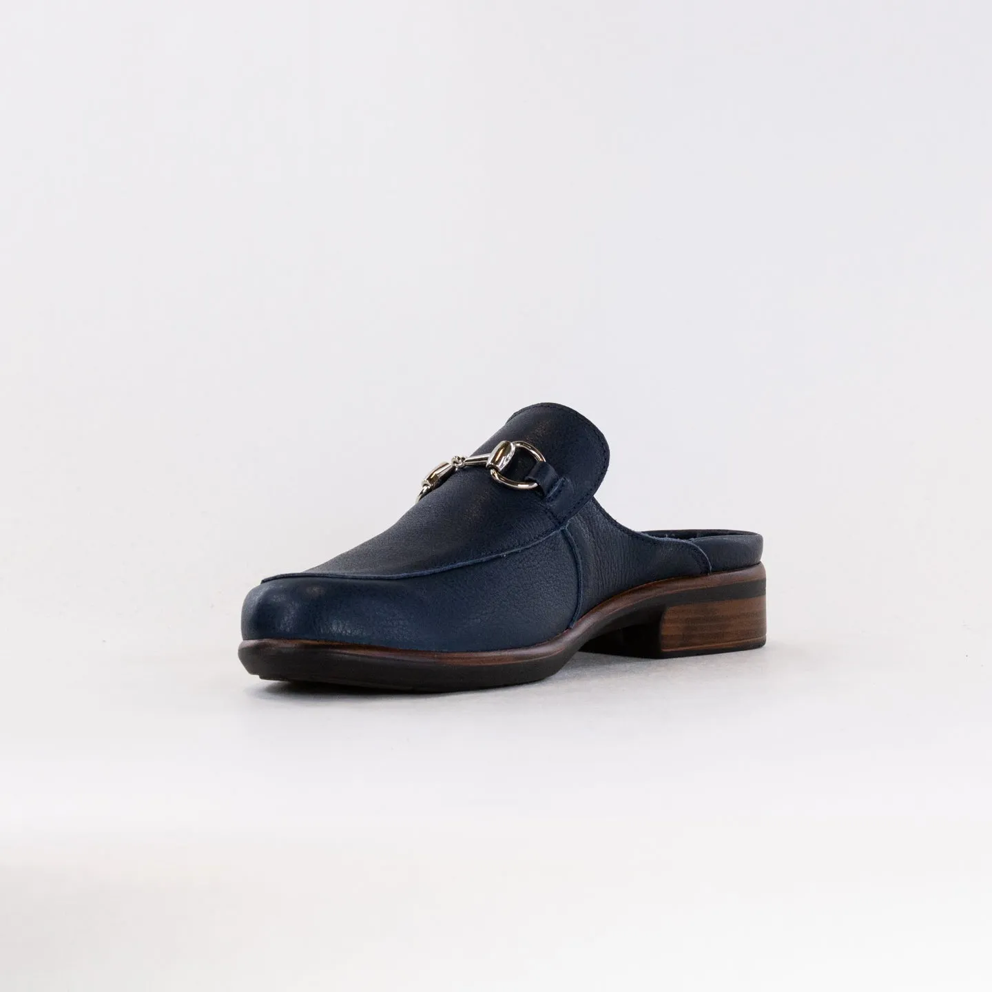 Naot Halny (Women's) - Soft Ink Leather heat retention