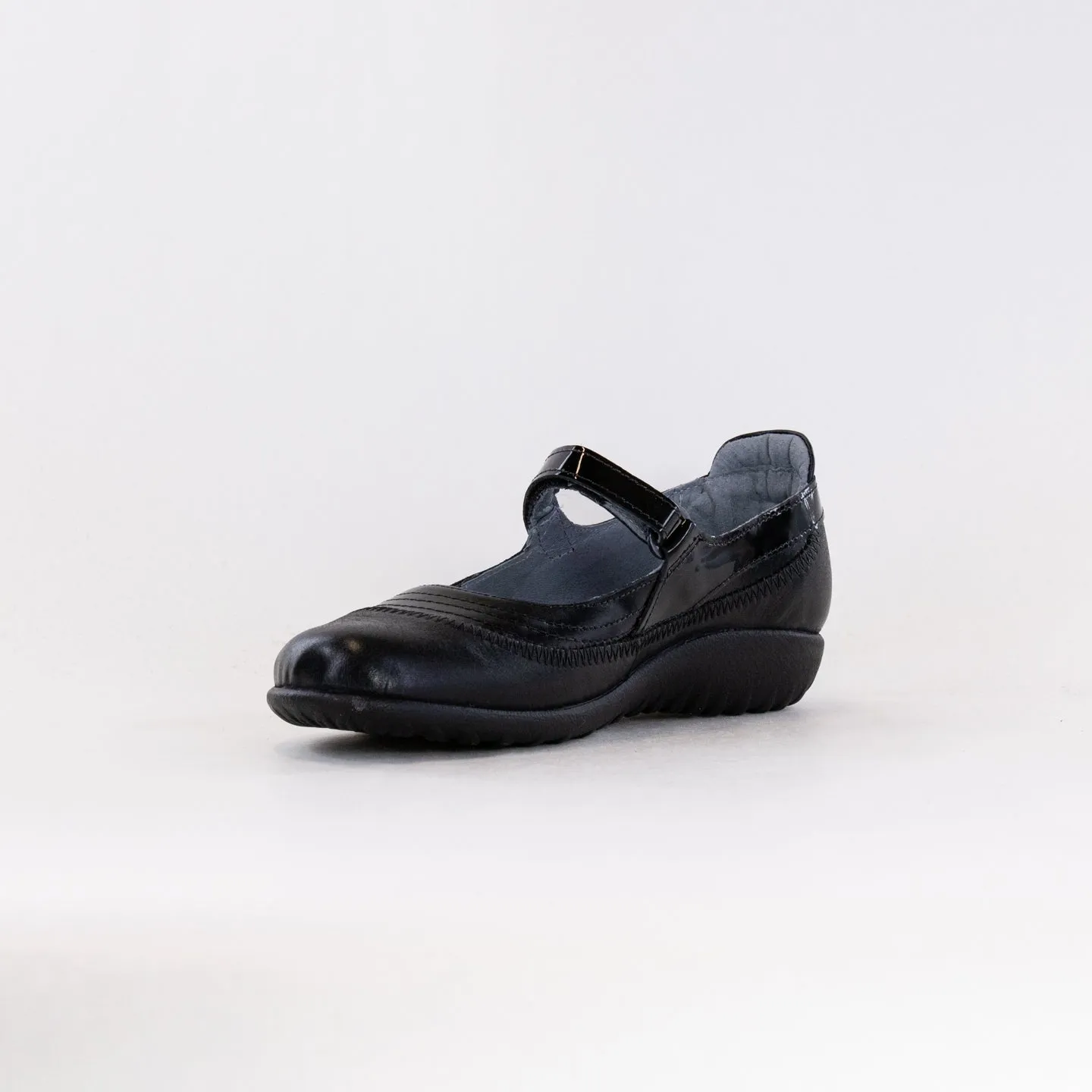 Naot Kirei Wide (Women's) - Black offroad use
