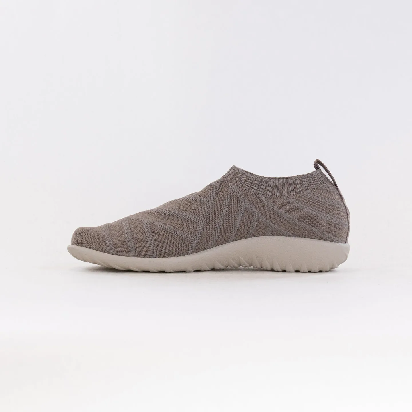 Naot Okahu (Women's) - Taupe fast grip