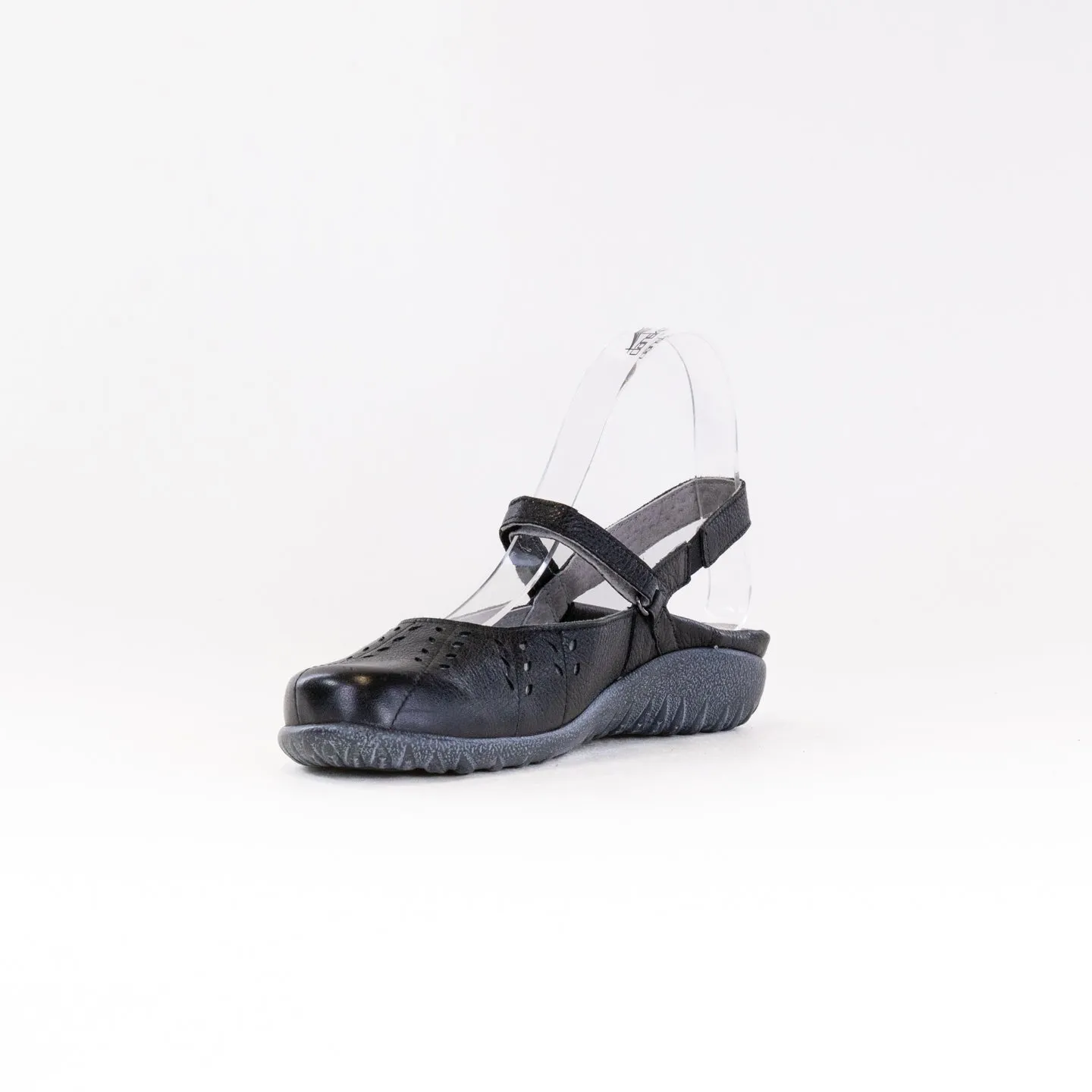 Naot Rari (Women's) - Black Leather tough roads