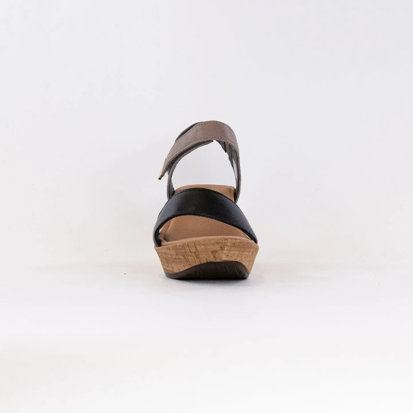 Naot Summer (Women's) - Black Stone Street Vibe