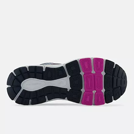 New Balance 840V5 (Women's) - Grey/Magenta pavement gear