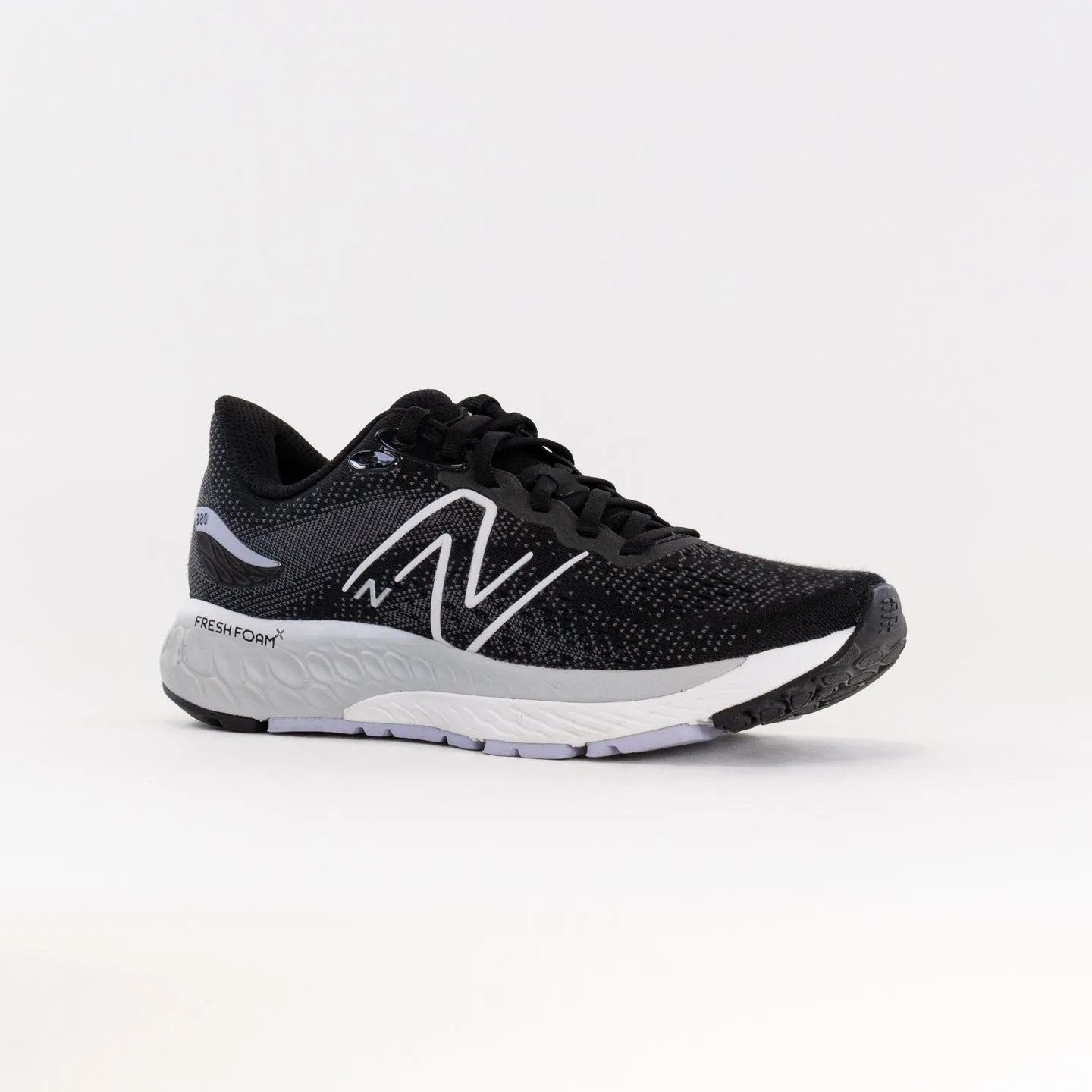 New Balance 880V12 (Women's) - Black/White trail spark