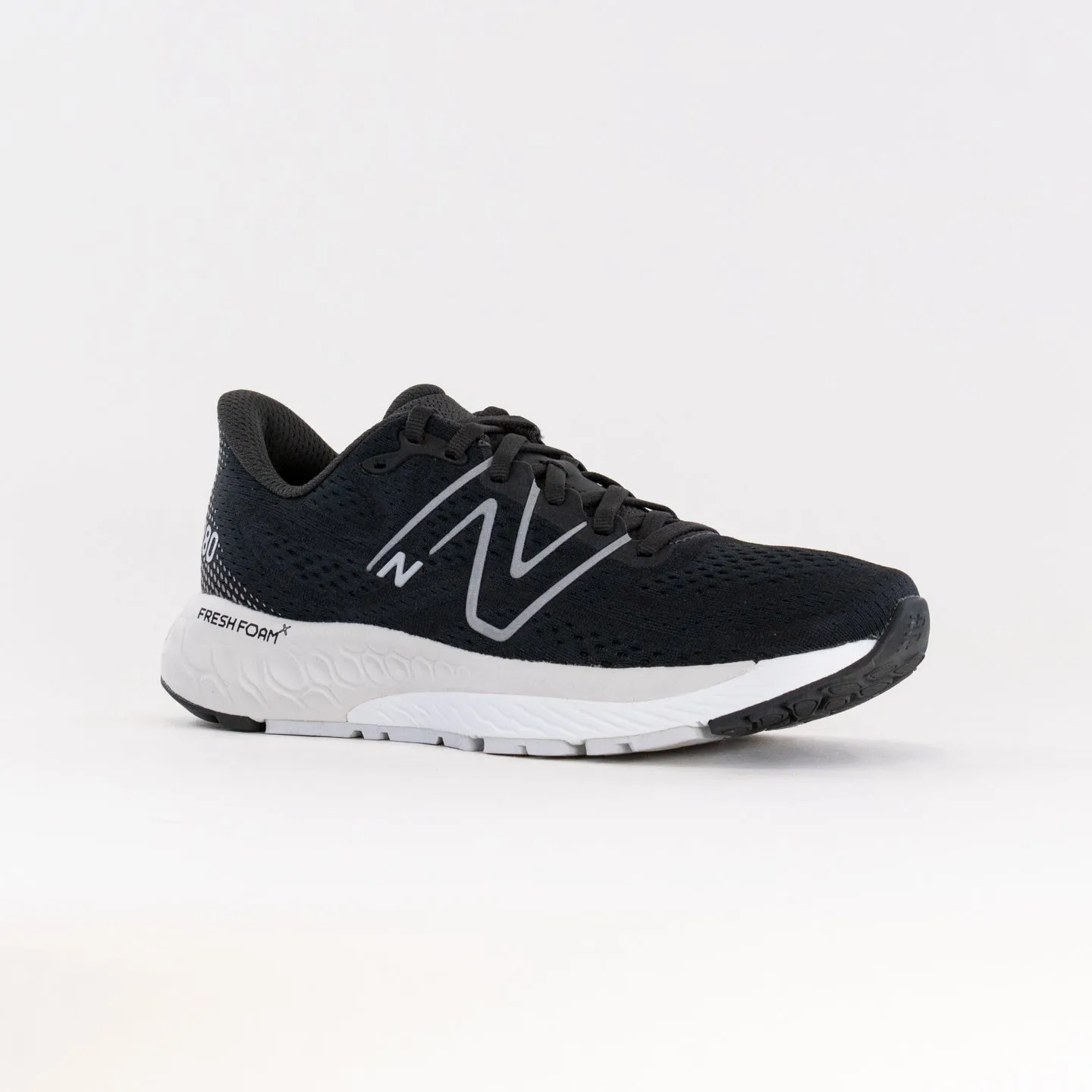 New Balance 880V13 (Women's) - Black heel bounce
