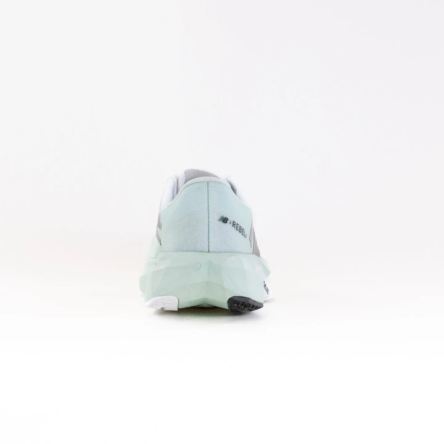New Balance FuelCell Rebel v4 (Women's) - Green/White trail mode