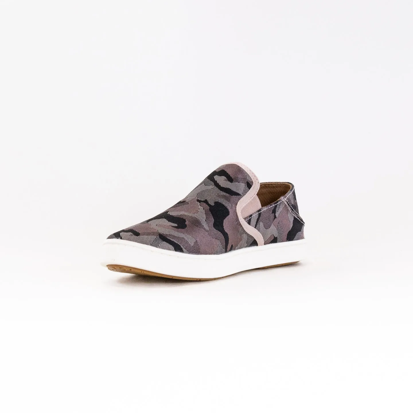 Olukai Pehuea Pa'i (Women's) - Soft Pink/Camo narrow size