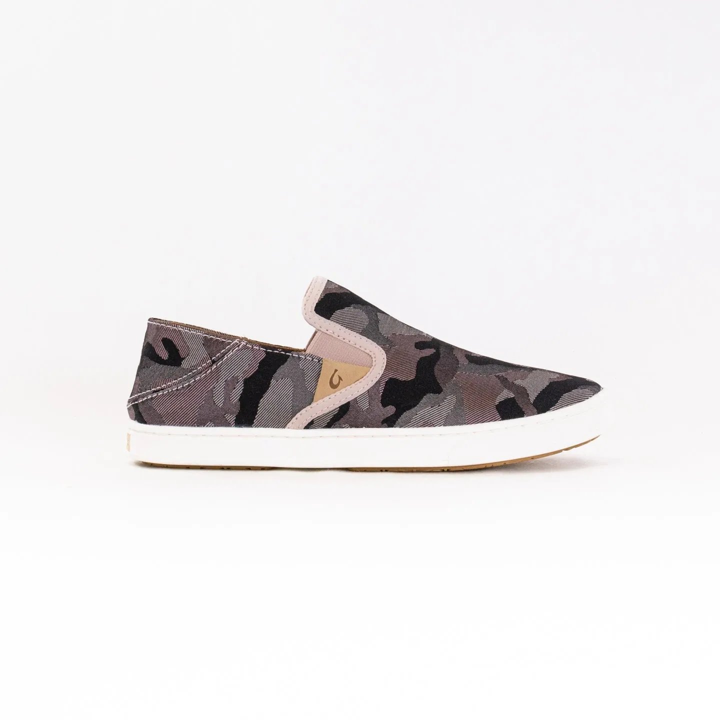 Olukai Pehuea Pa'i (Women's) - Soft Pink/Camo desert travel