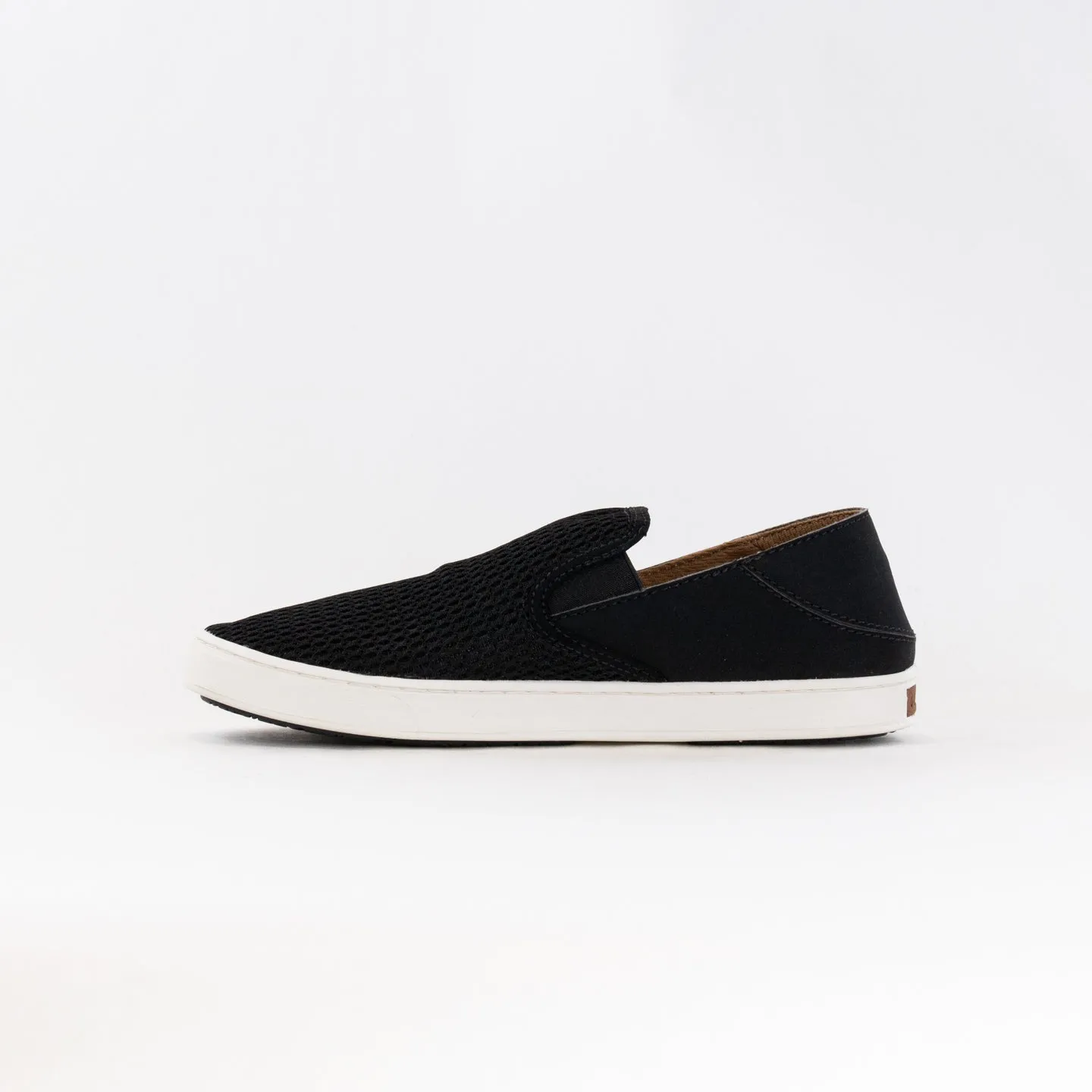 Olukai Pehuea (Women's) - Black/Black long distance