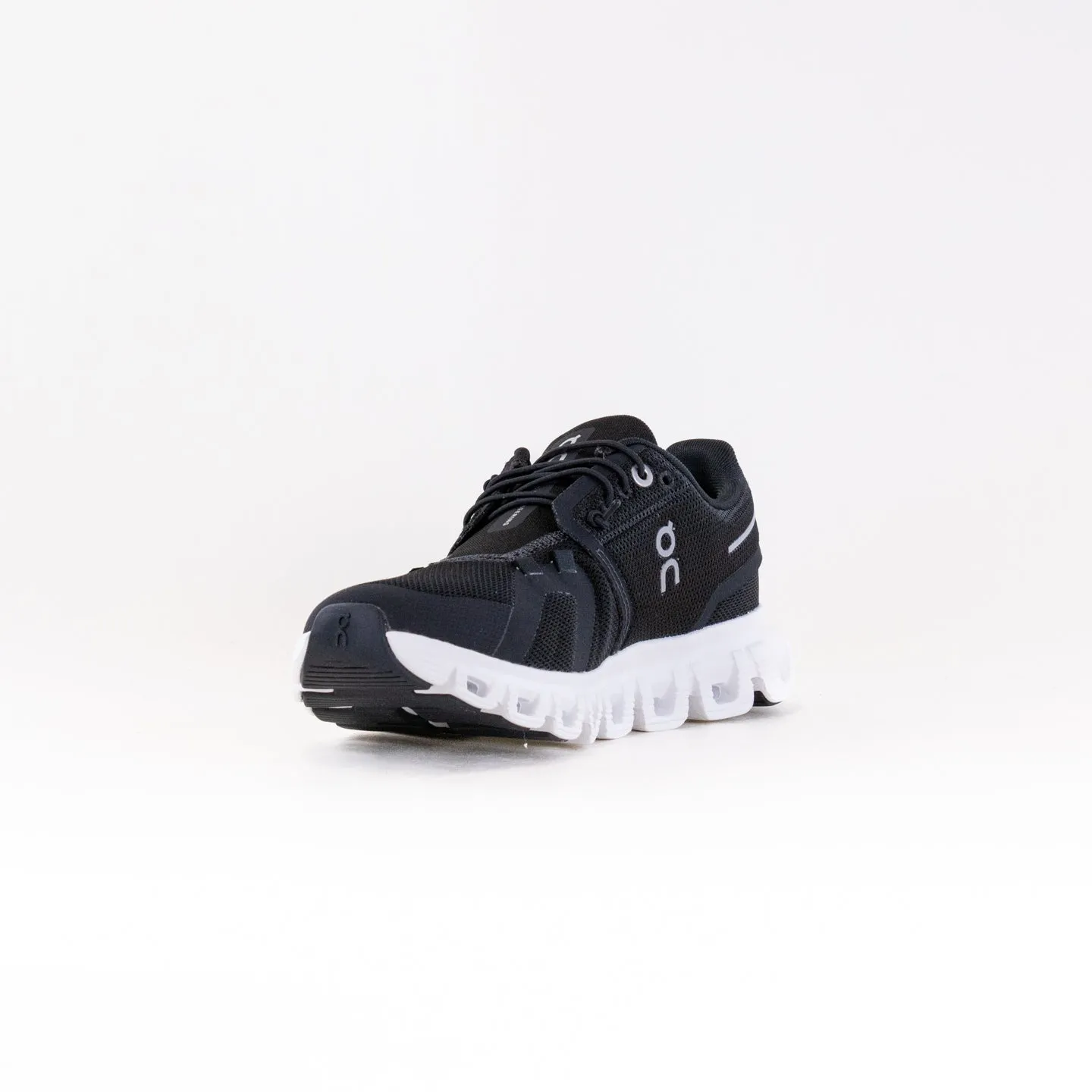 On Cloud 6 (Men's) - Black/White urban sprint