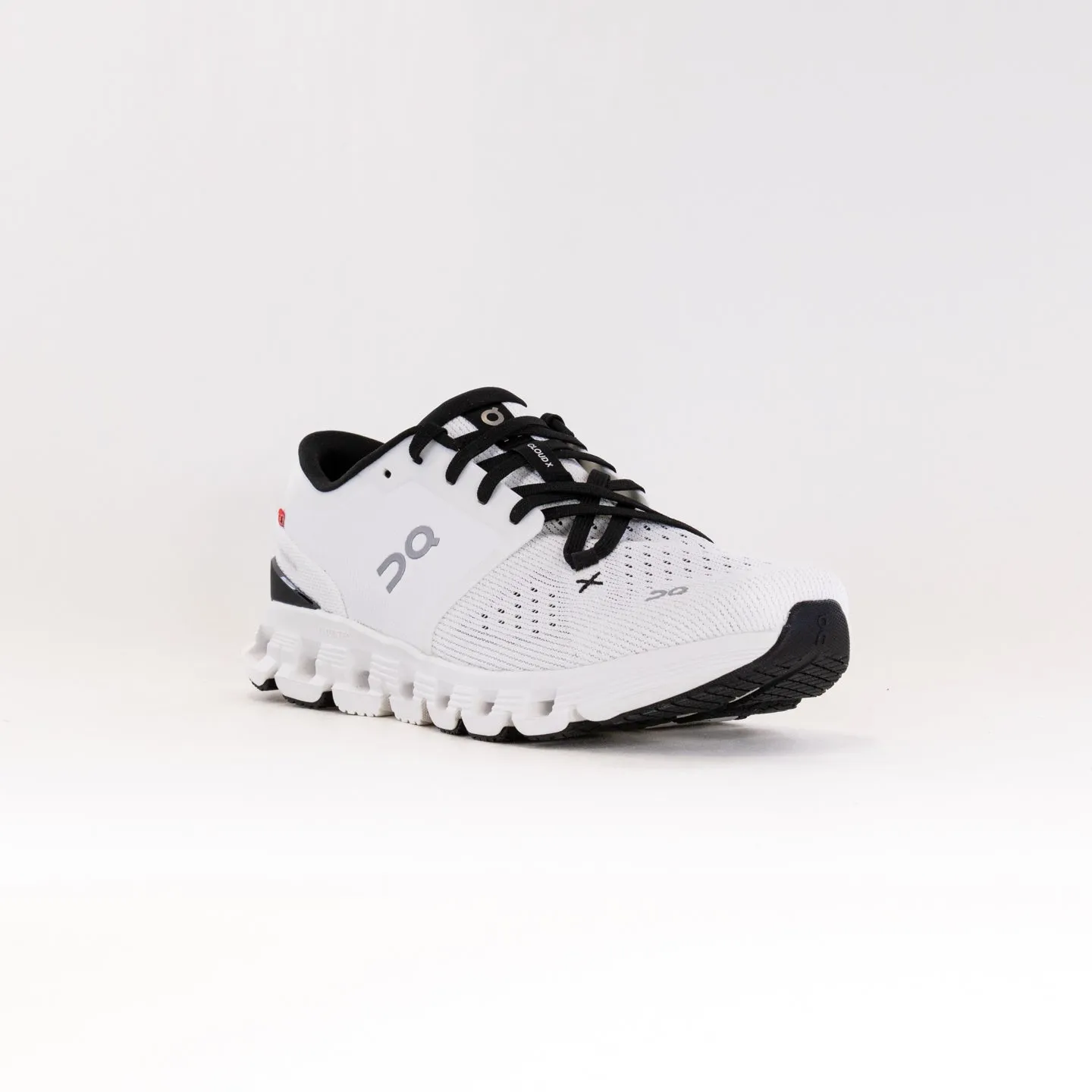 On Cloud X 4 (Men's) - Ivory/Black ankle ride