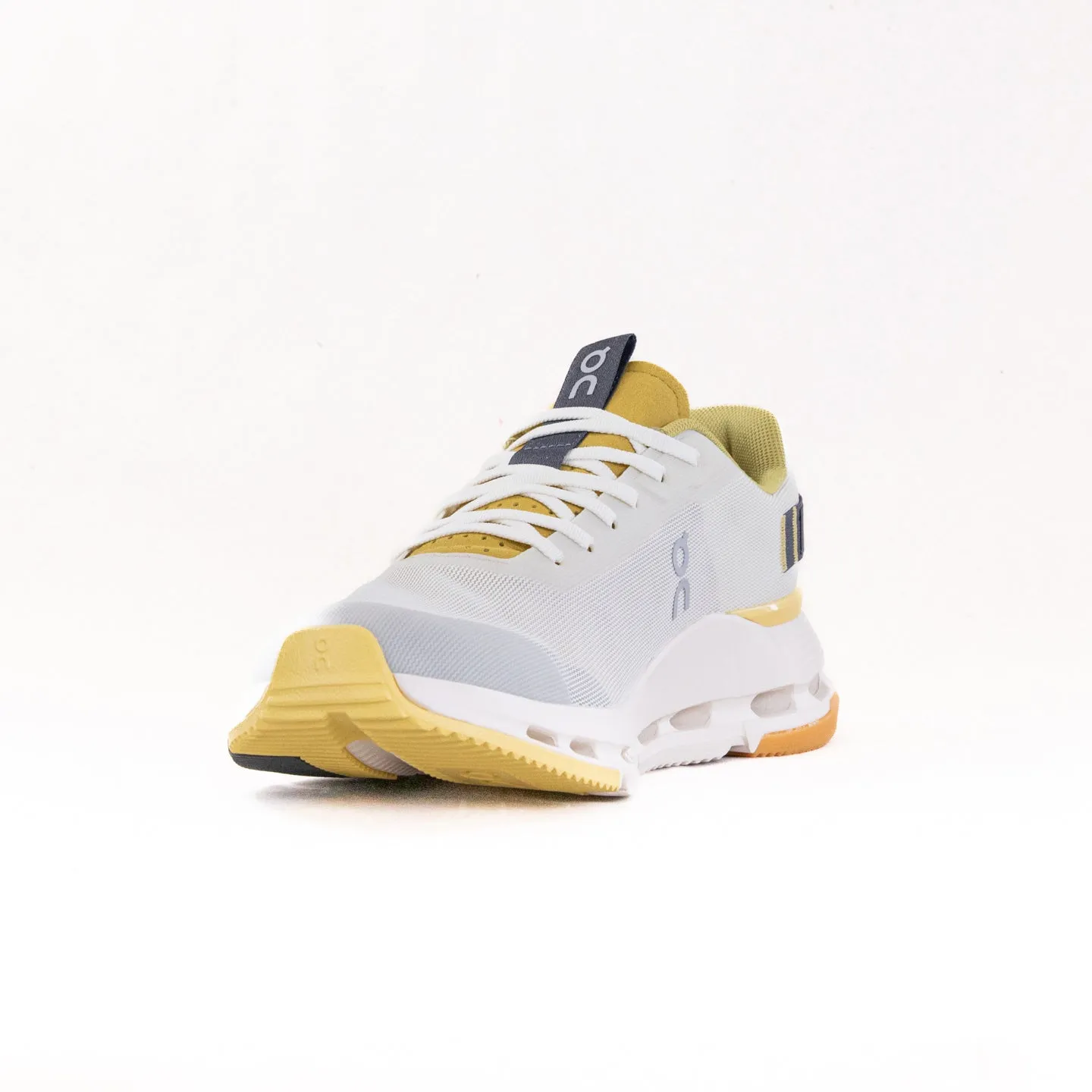On Cloudnova Form 2 (Men's) - Ghost/Lense run harmony