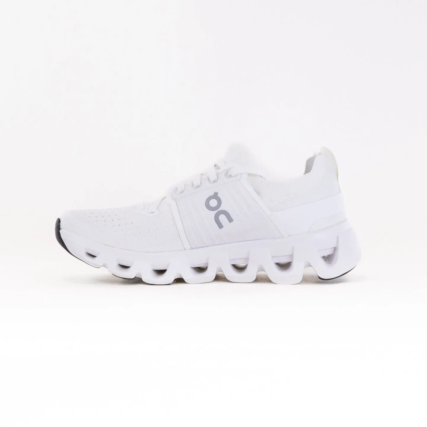 On Cloudswift 4 (Women's) - White/White athlete core